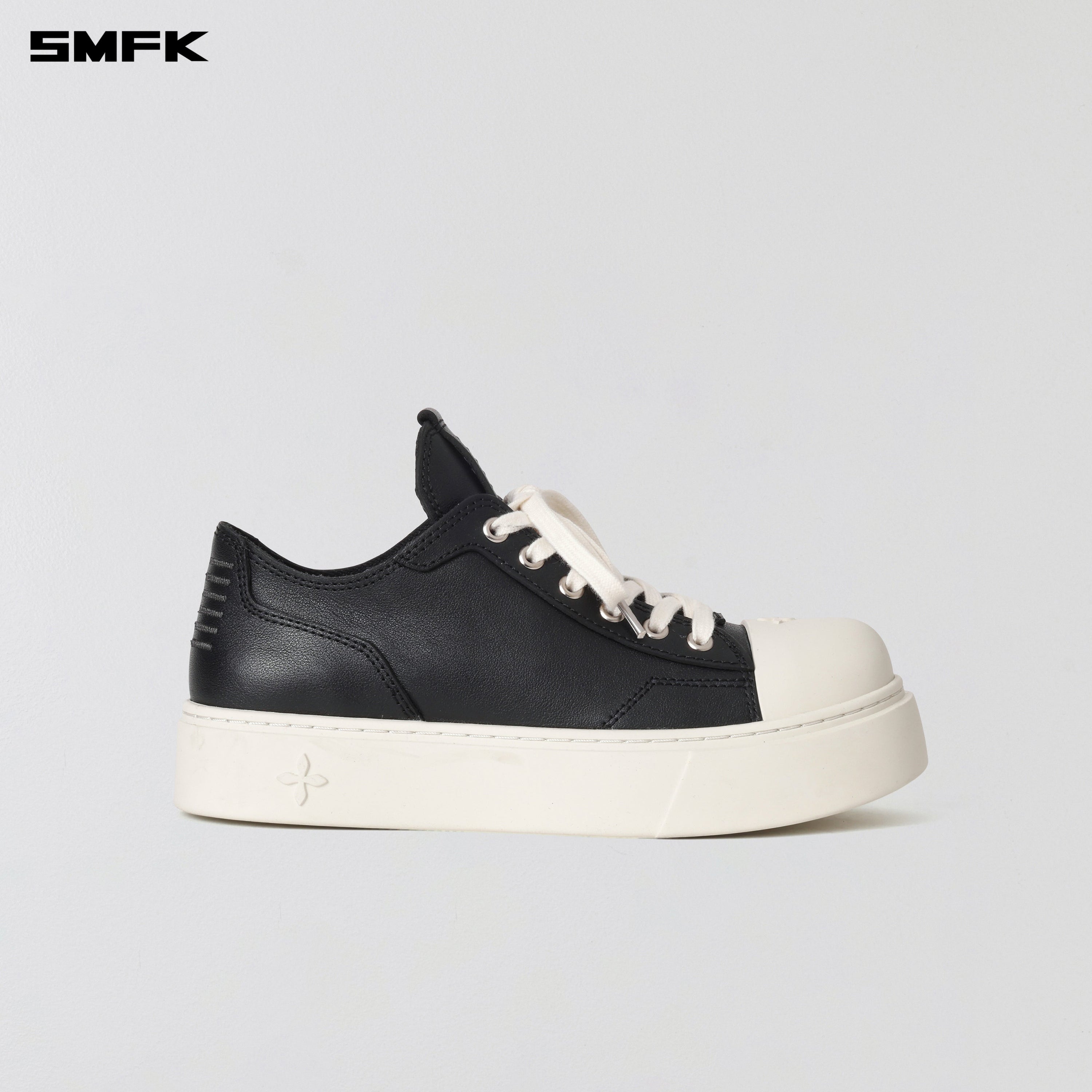 COMPASS MODE LEATHER SNEAKER LOW/COW LEATHER BLACK WHITE