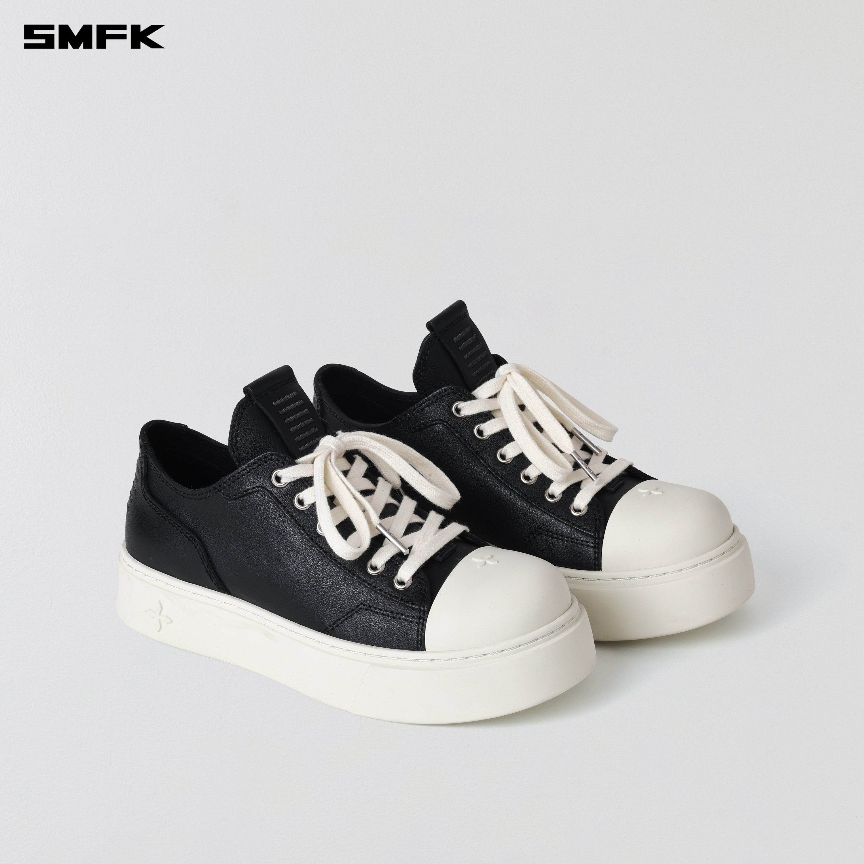 COMPASS MODE LEATHER SNEAKER LOW/COW LEATHER BLACK WHITE