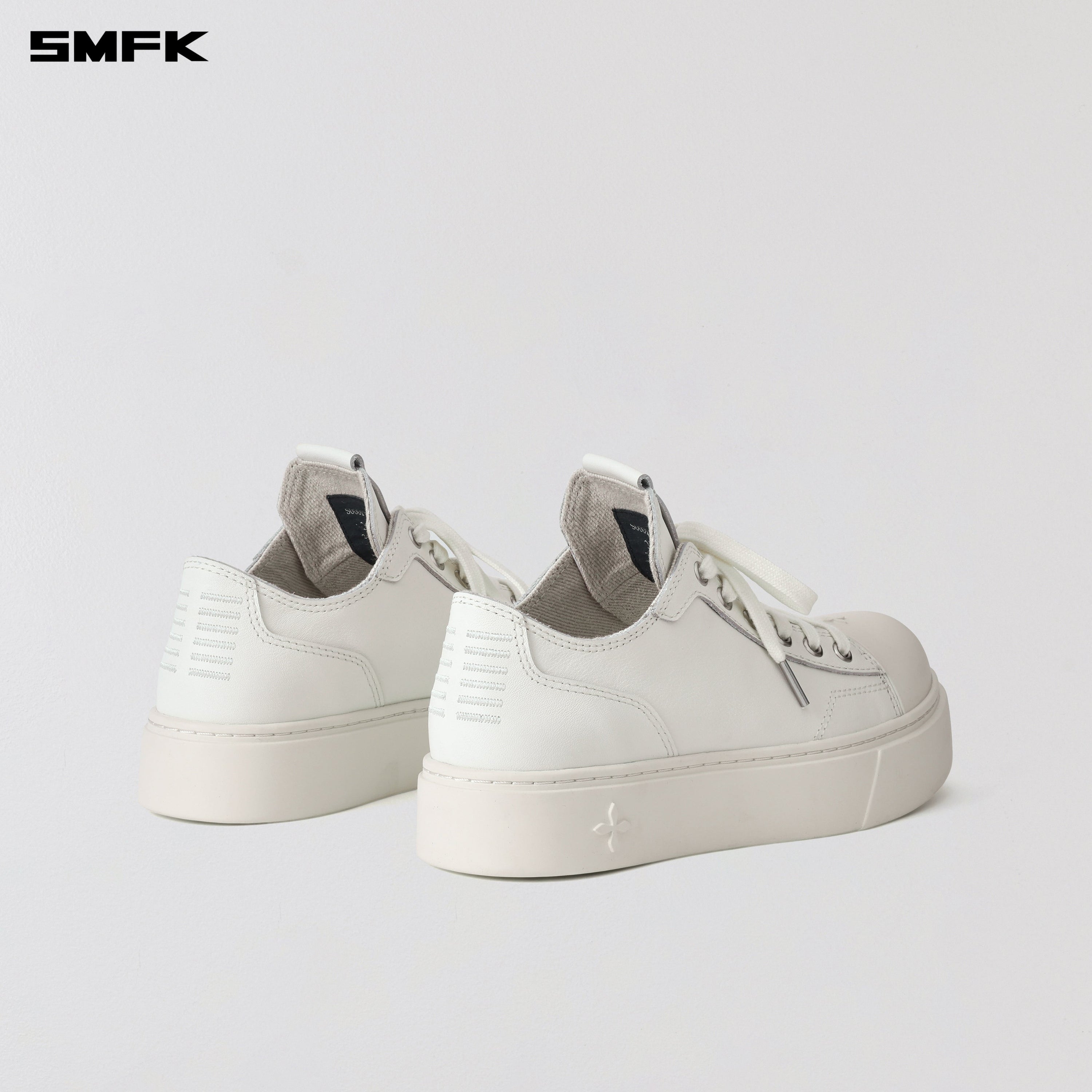COMPASS MODE LEATHER SNEAKER LOW/COW LEATHER CLOUD WHITE