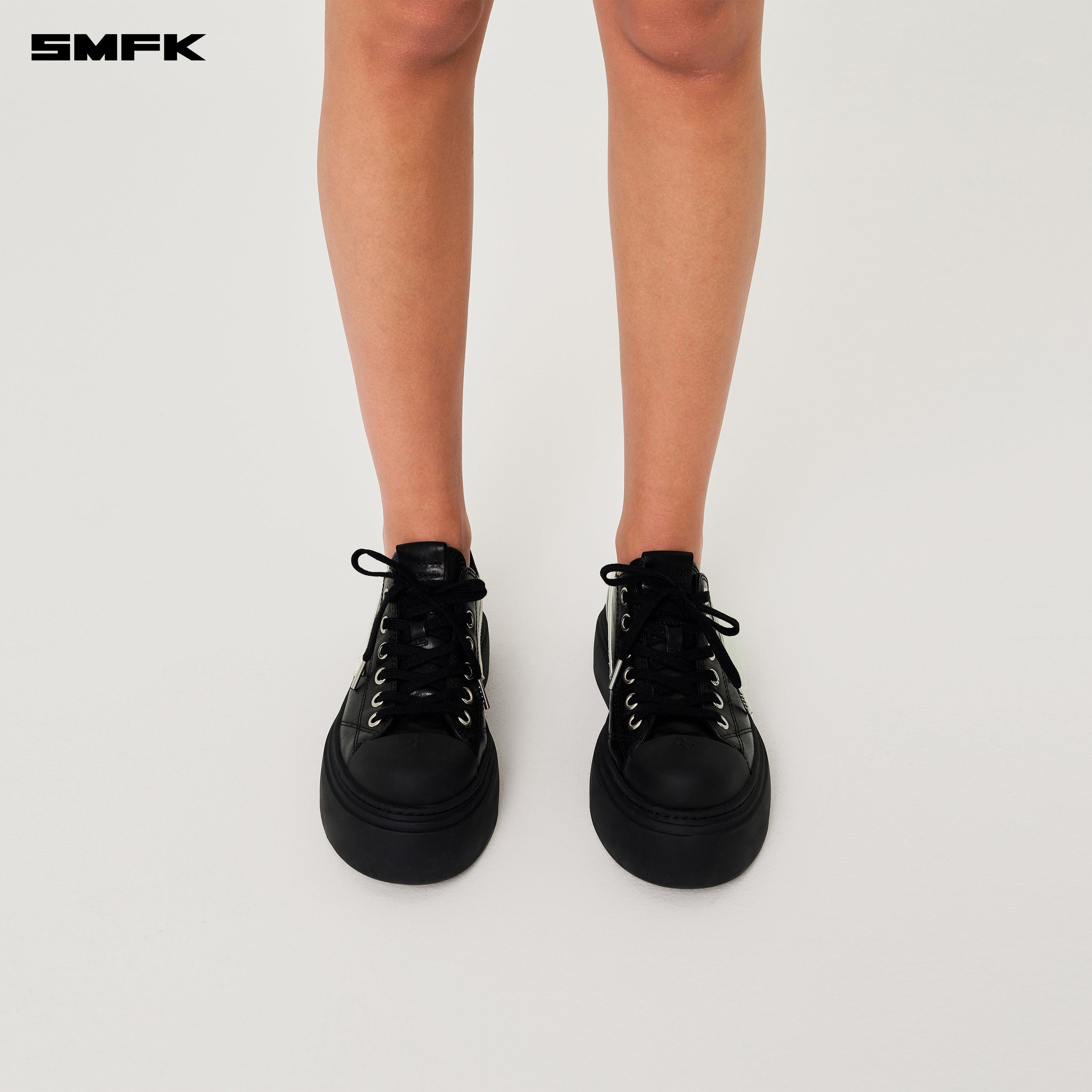 COMPASS METEOR ROVE NIGHT LOW-TOP SNEAKER