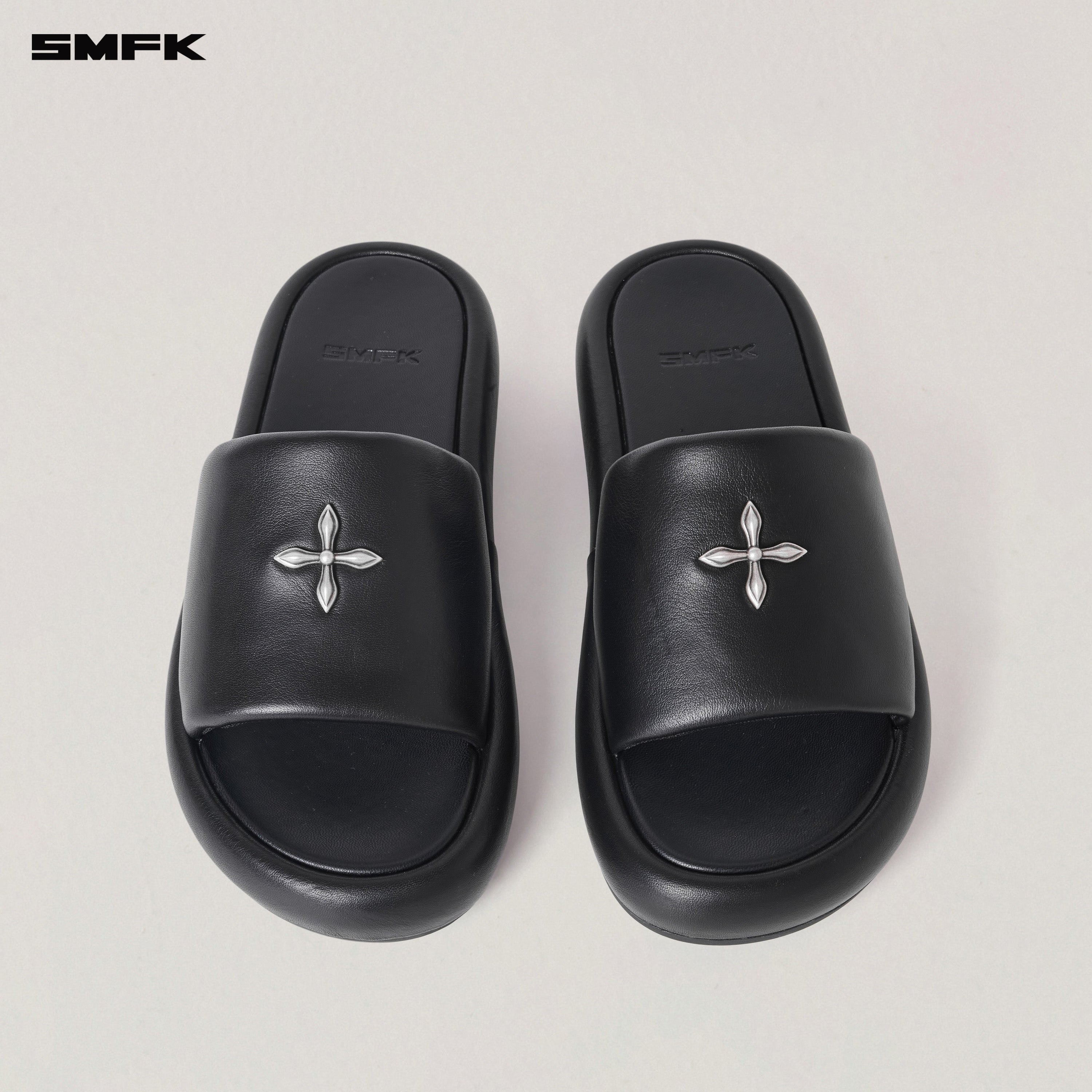 COMPASS MODE UNITY LEATHER SLIPPER WILD BLACK