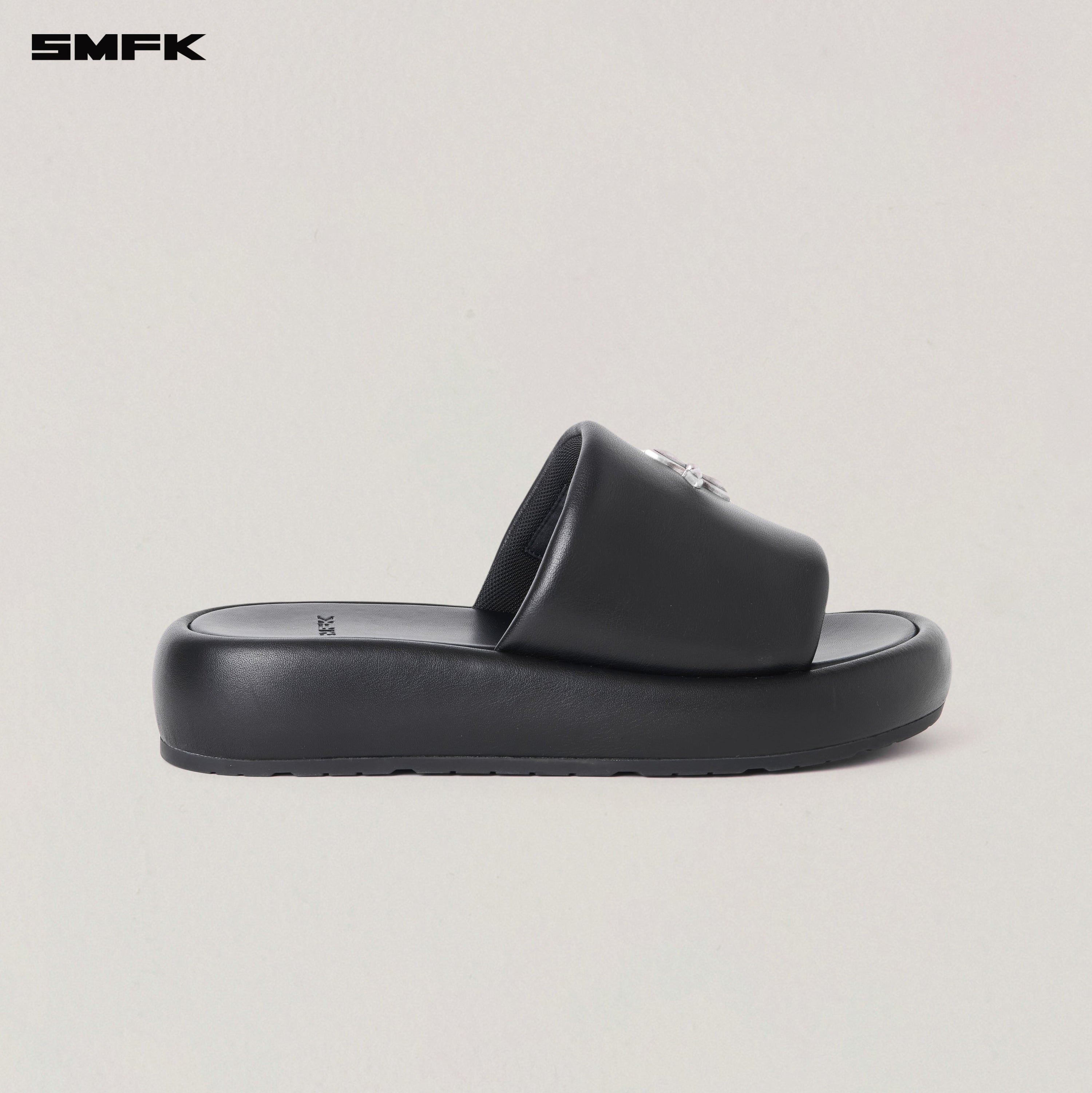 COMPASS MODE UNITY LEATHER SLIPPER WILD BLACK