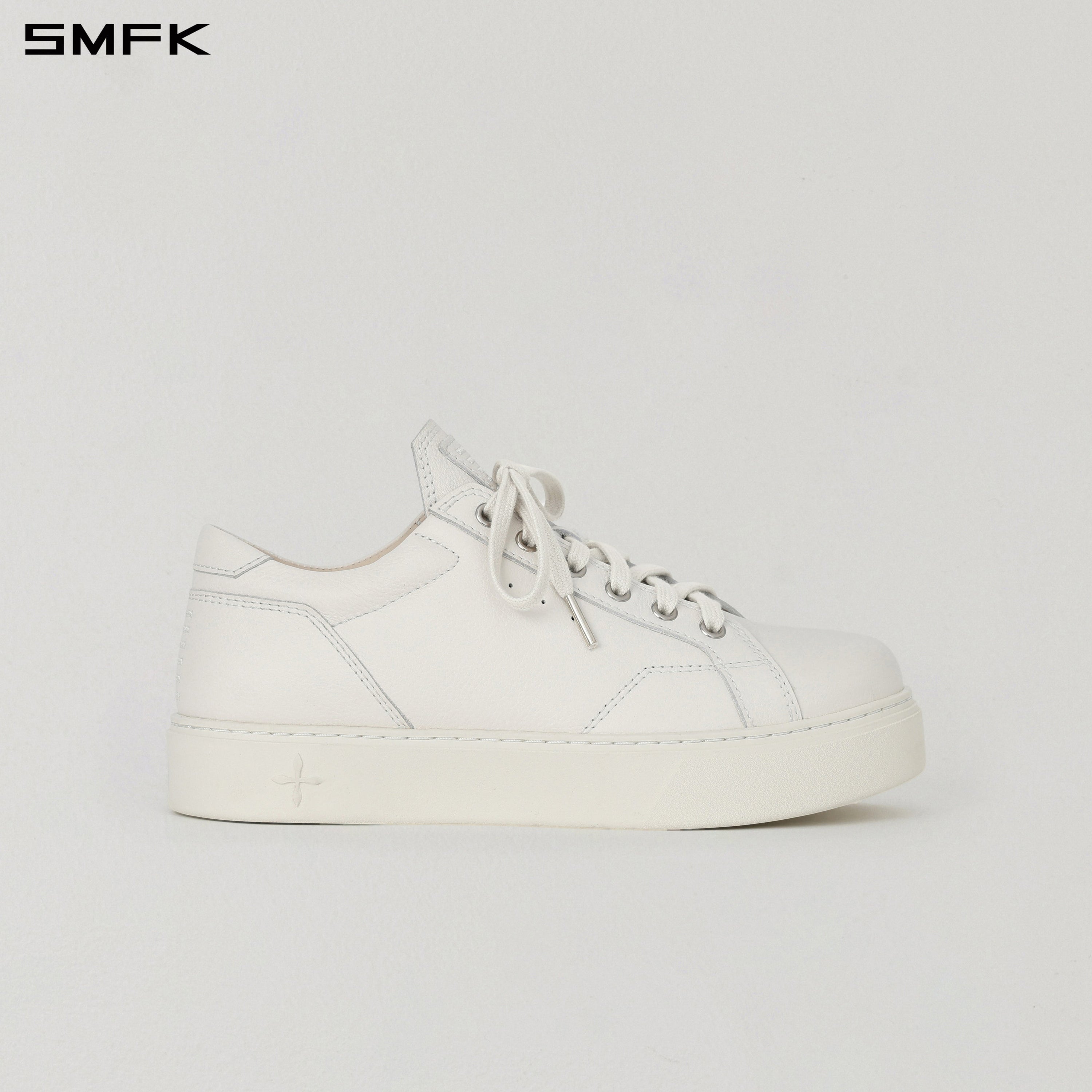 CORE-F CLASSIC LEATHER SPORTS SHOES/FLAT CLOUD WHITE