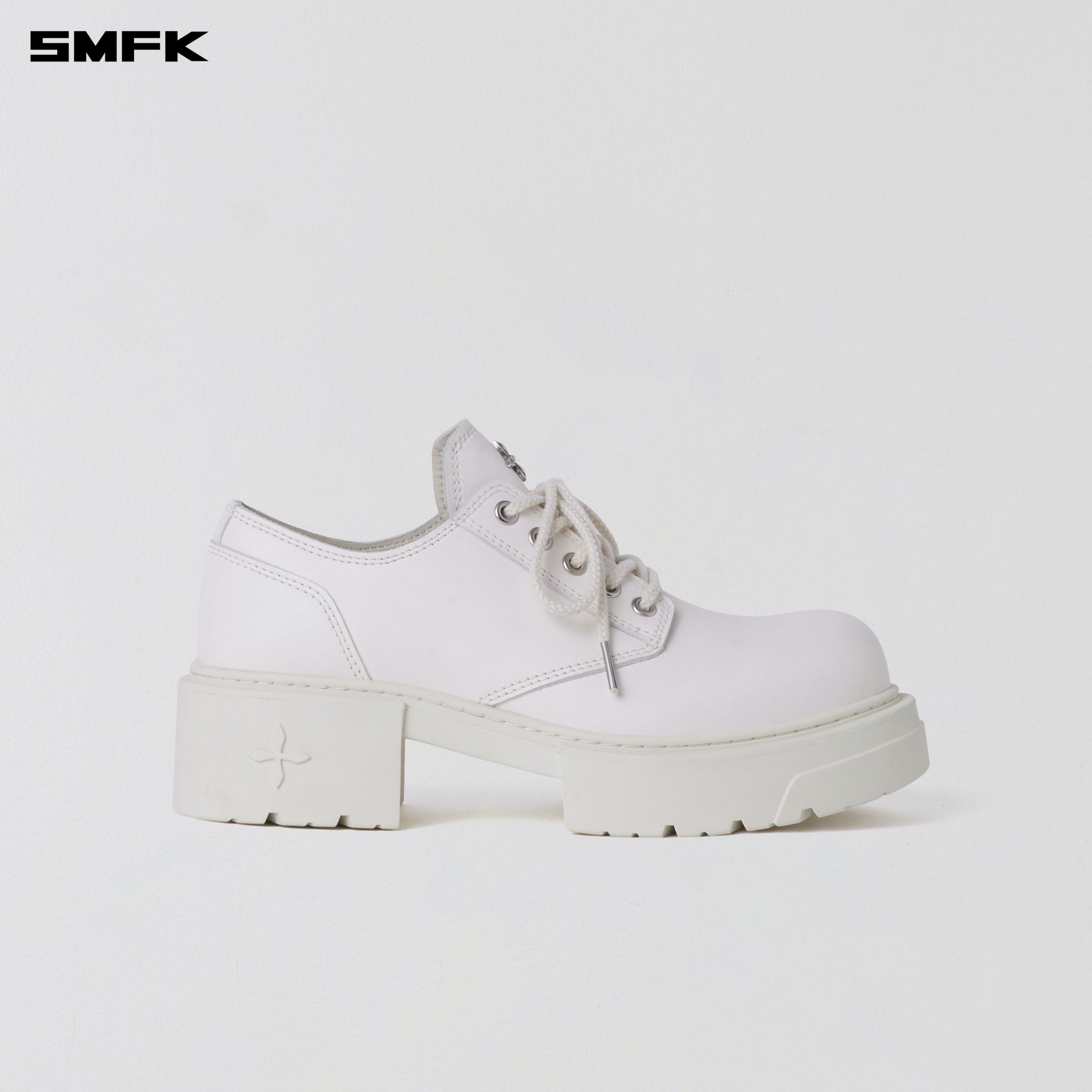 COMPASS MODE DERBY/LEATHER CLOUD WHITE