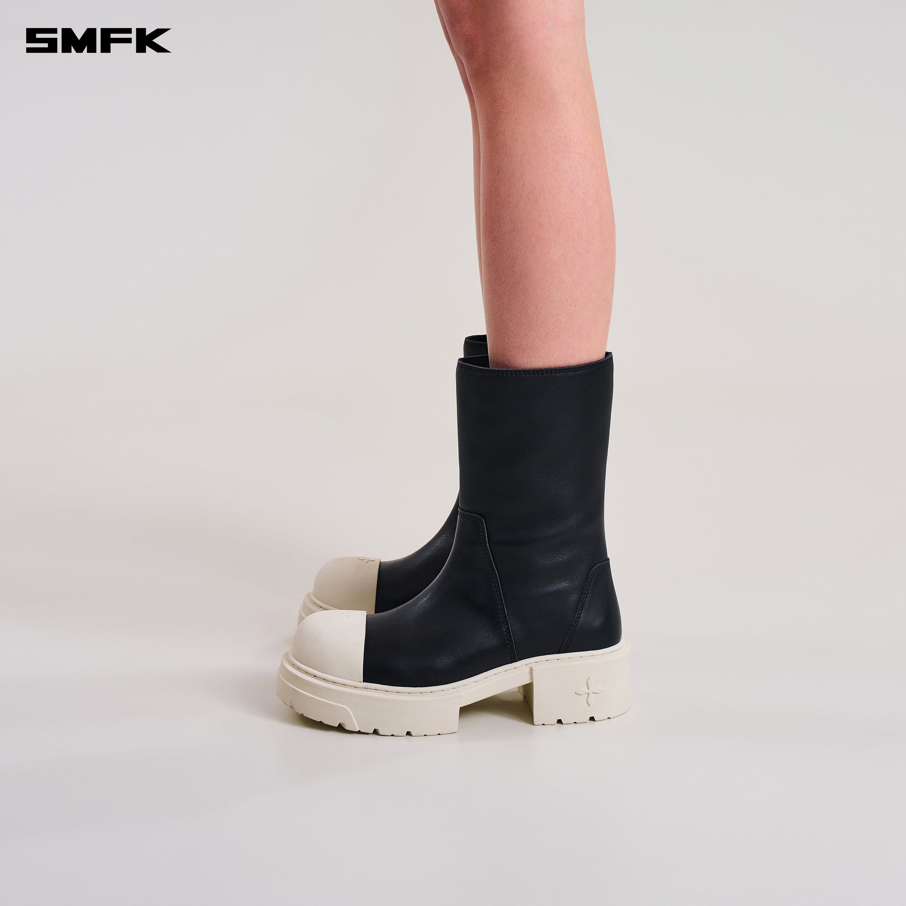 COMPASS KICK BOOTS/LEATHER BLACK WHITE