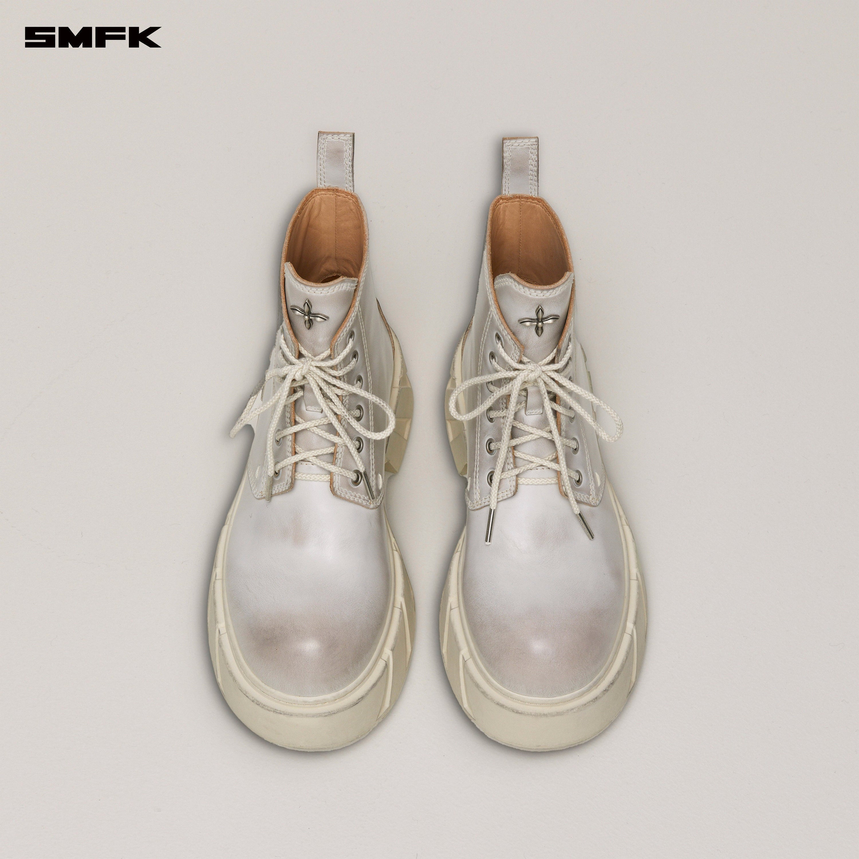 FUTURE MIRAGE LEATHER RIDER BOOTS SNOW MOUNTAIN