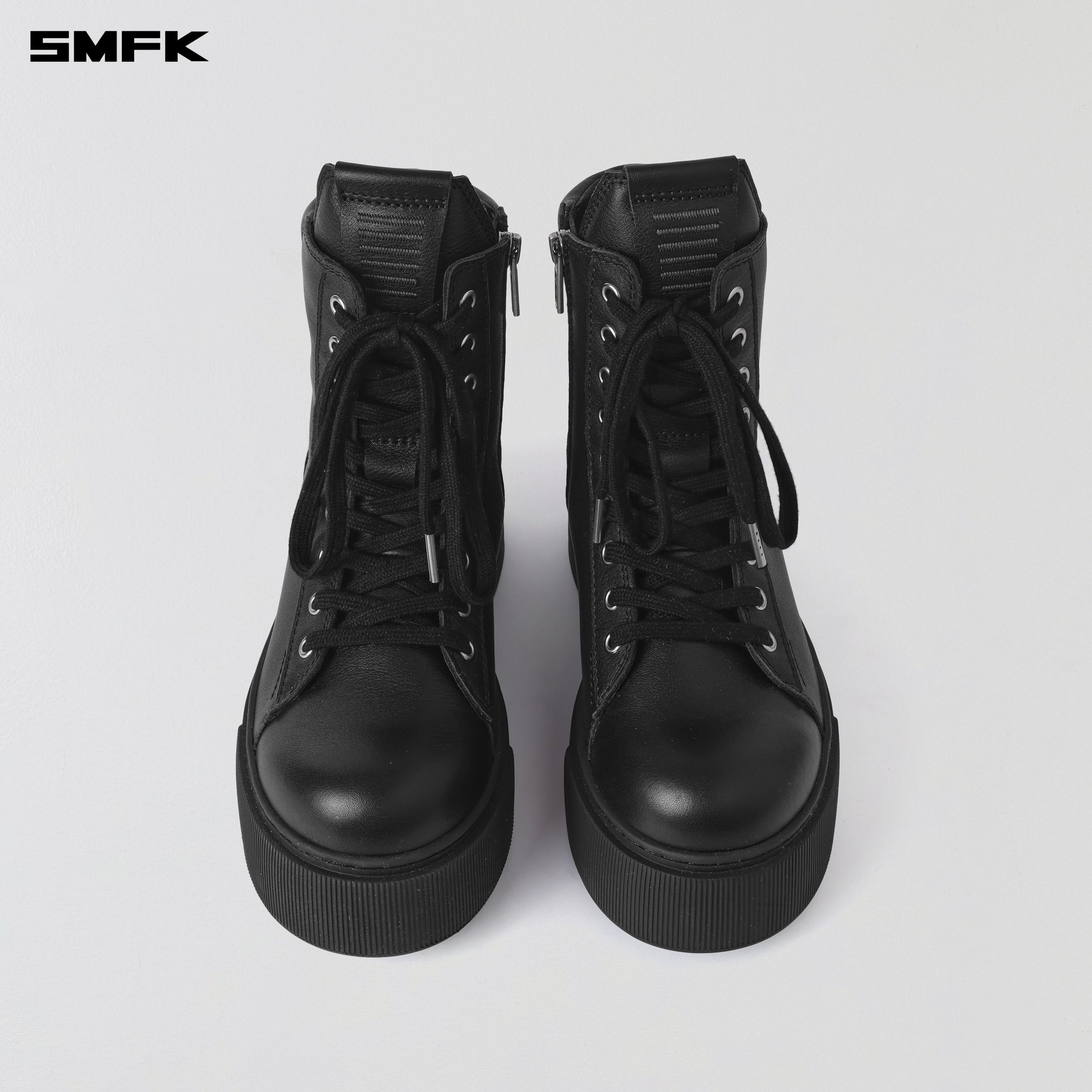 RUSH BOXING MID BOOTS WILD BLACK