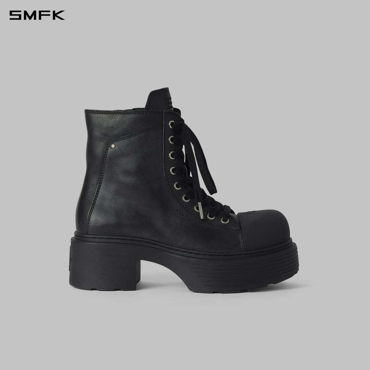 CORE LEATHER HIGH-TOP TRAINER/THICK SOLE/W WILD BLACK