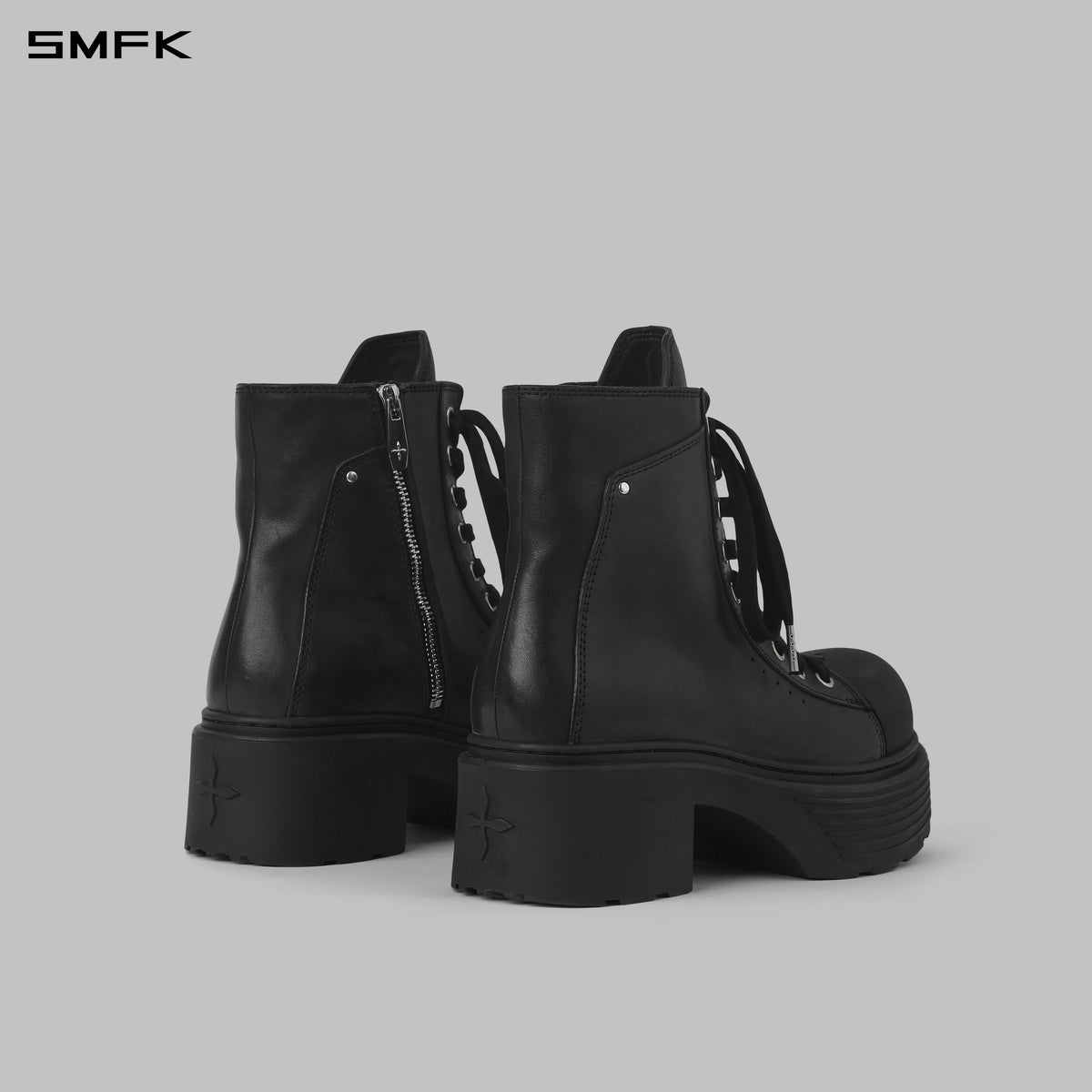 CORE LEATHER HIGH-TOP TRAINER/THICK SOLE/W WILD BLACK