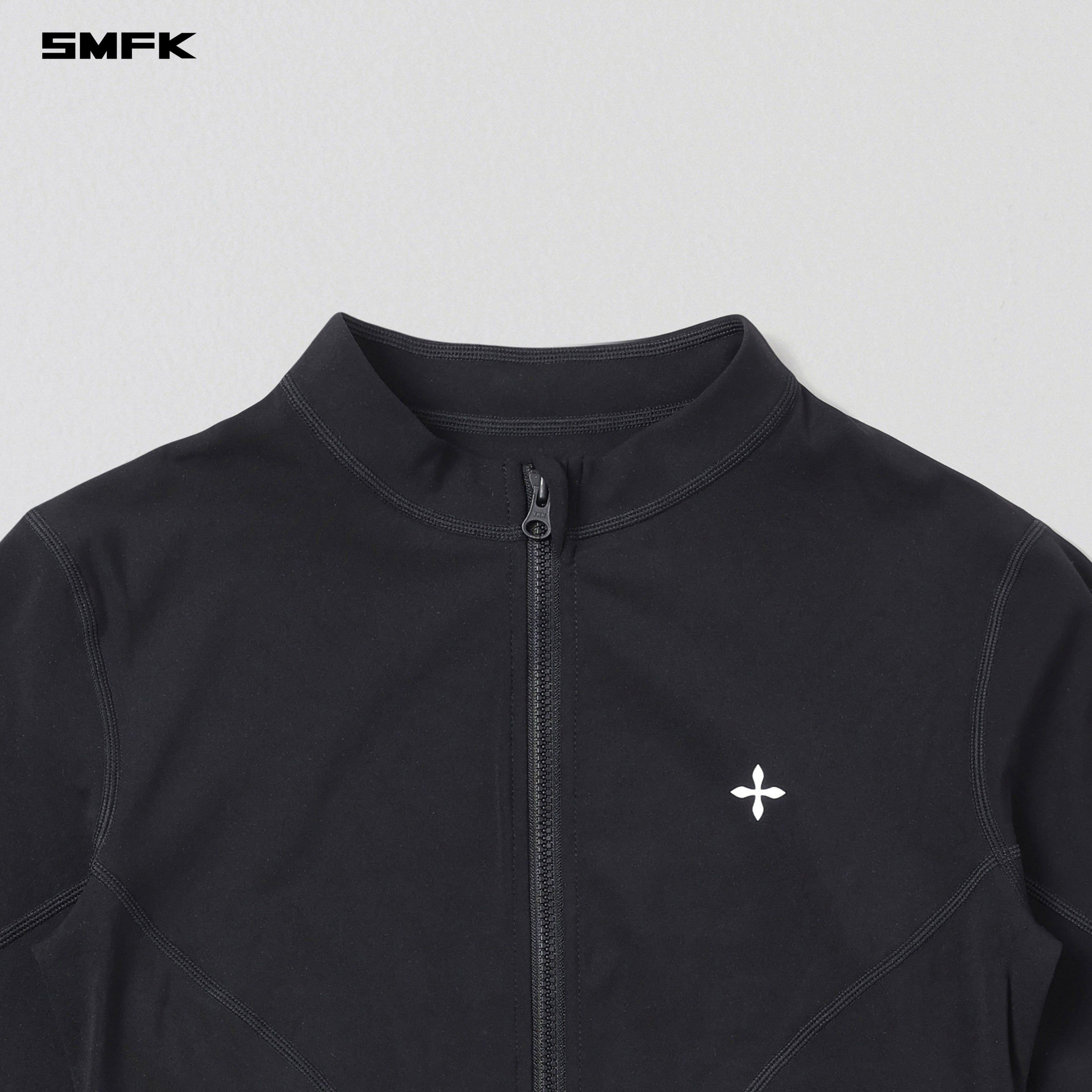 FOCUS GYM SHORT JACKET/Lycra Nylon WILD BLACK