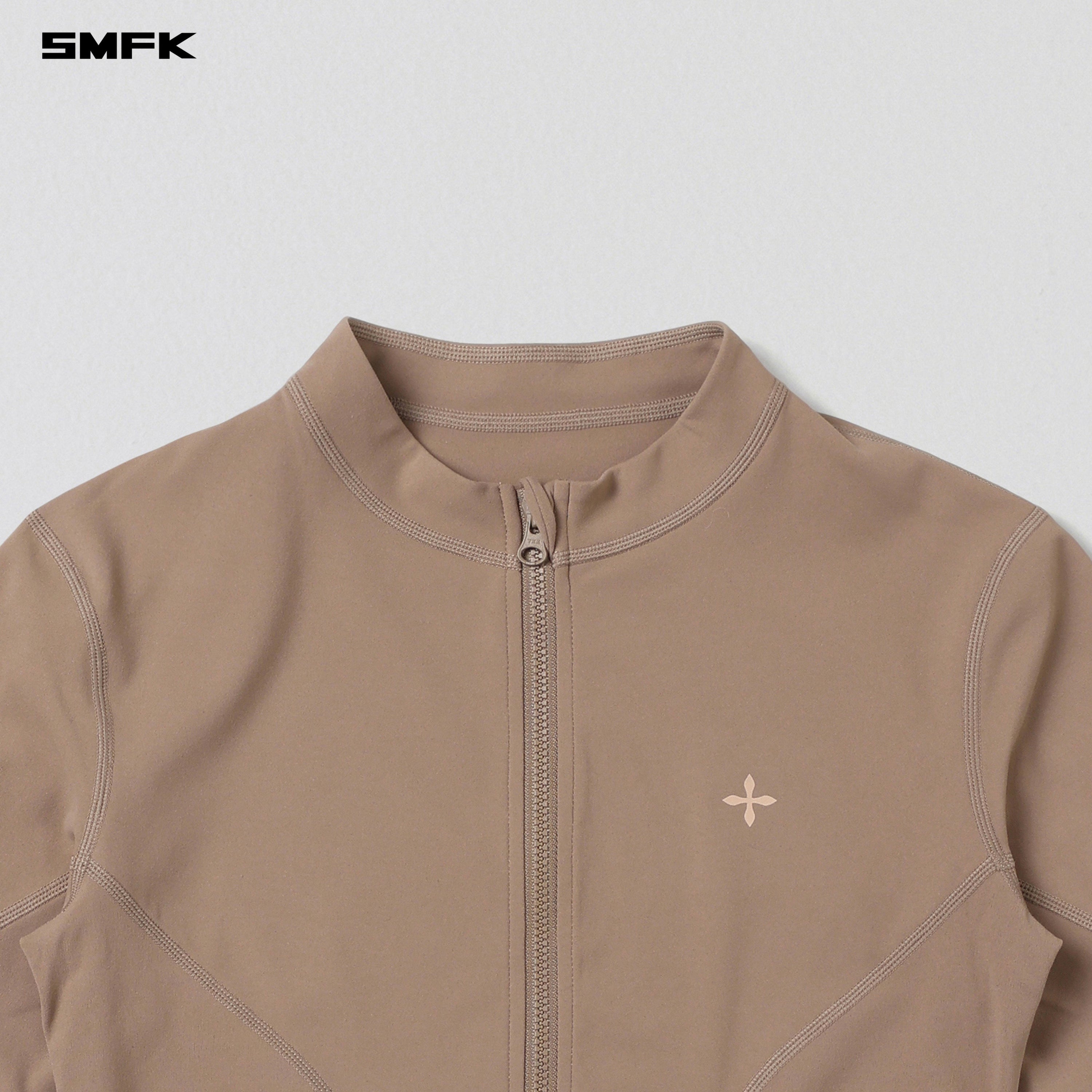 FOCUS GYM SHORT JACKET/Lycra Nylon WILD BROWN