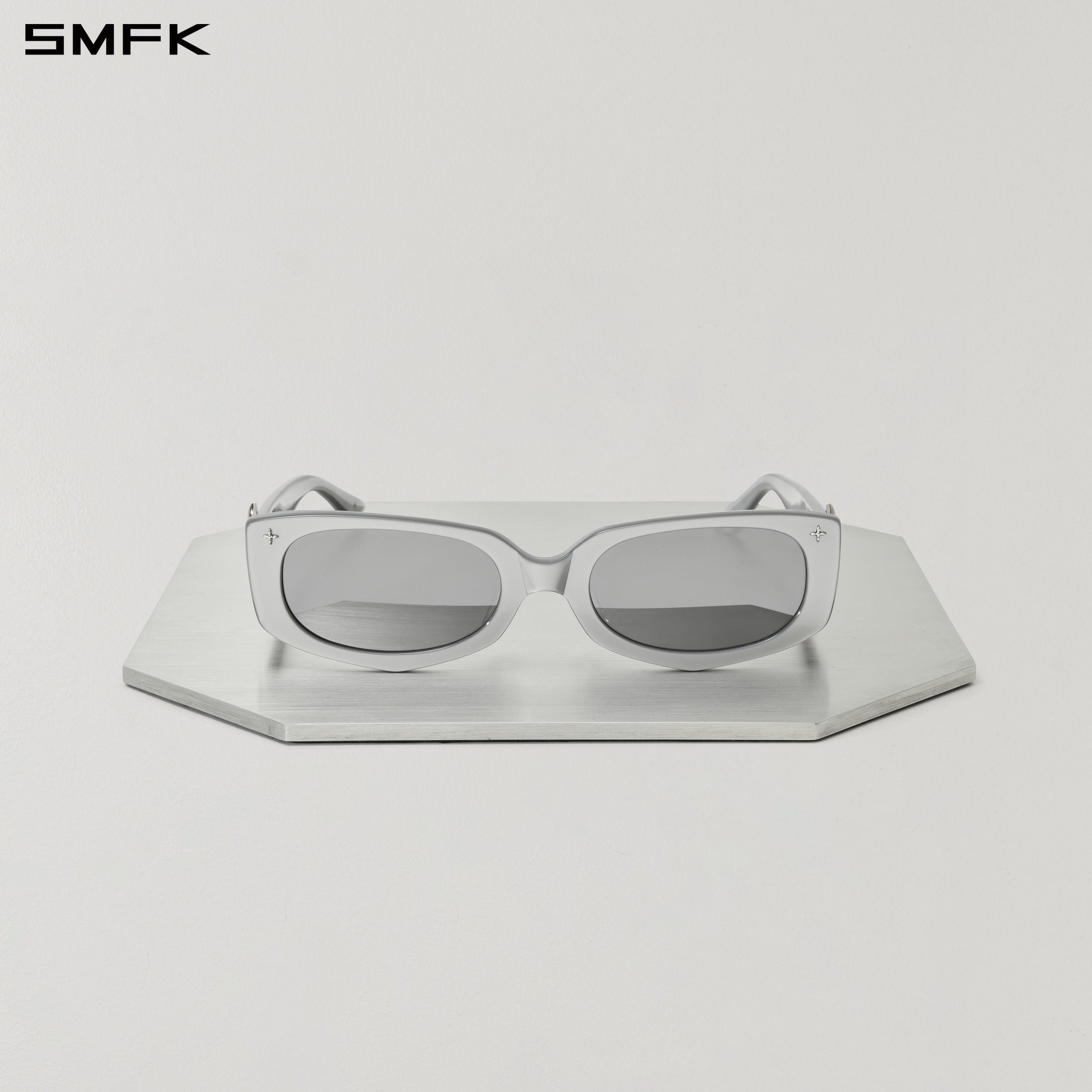 FUTURE TRAJECTORY IRREGULAR SUNGLASSES SPACE SILVER