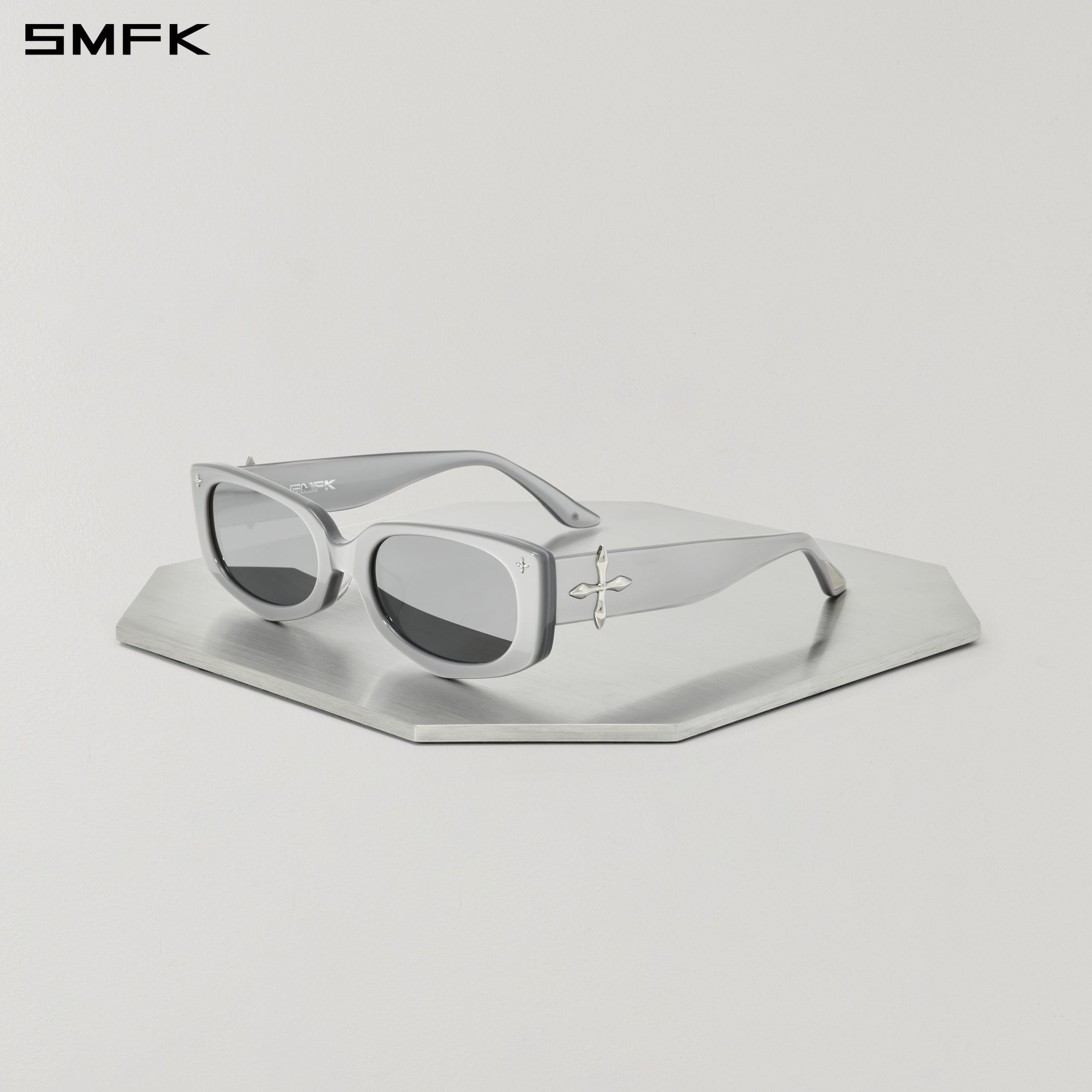 FUTURE TRAJECTORY IRREGULAR SUNGLASSES SPACE SILVER