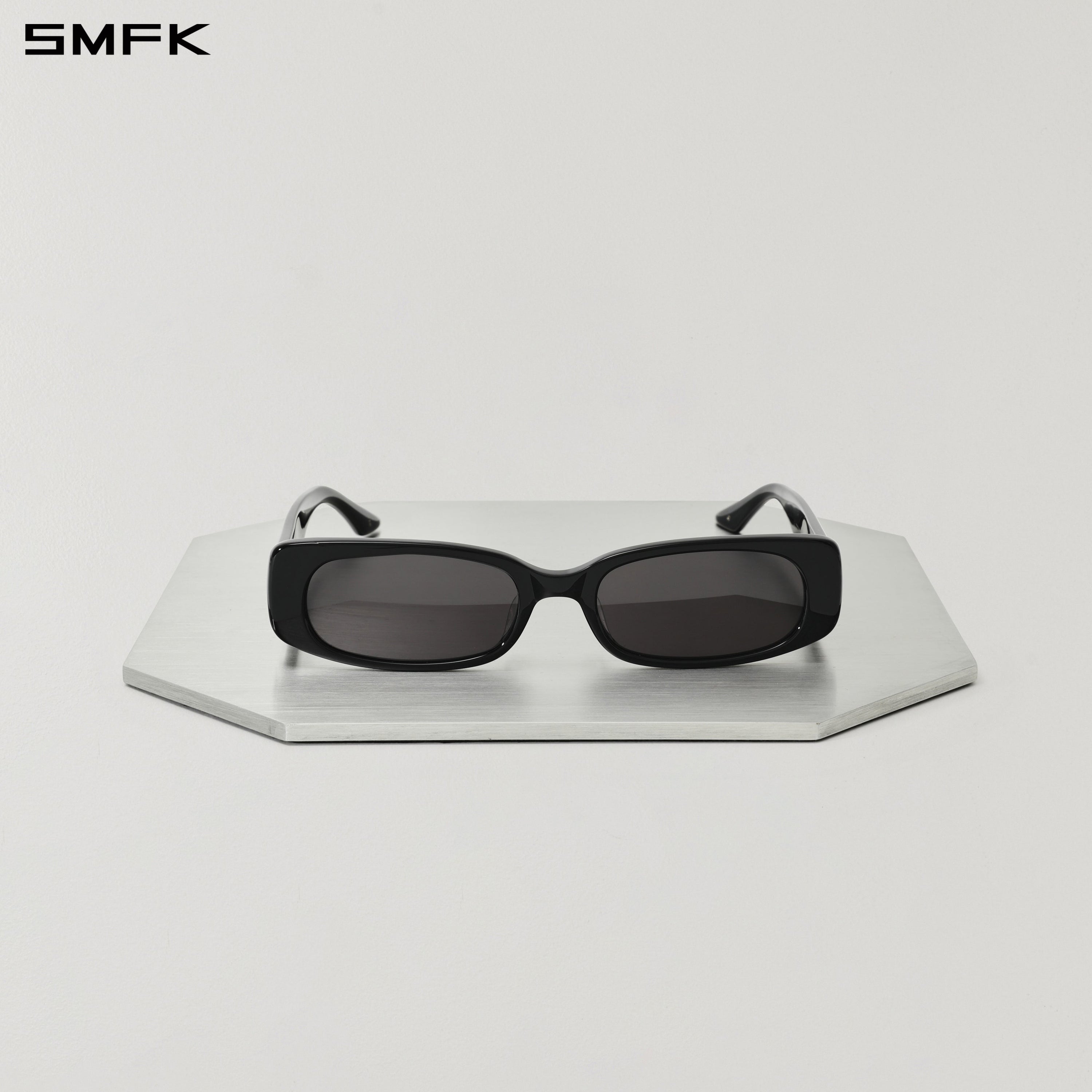 FUTURE STREAMLINE SLIM SUNGLASSES WILD BLACK
