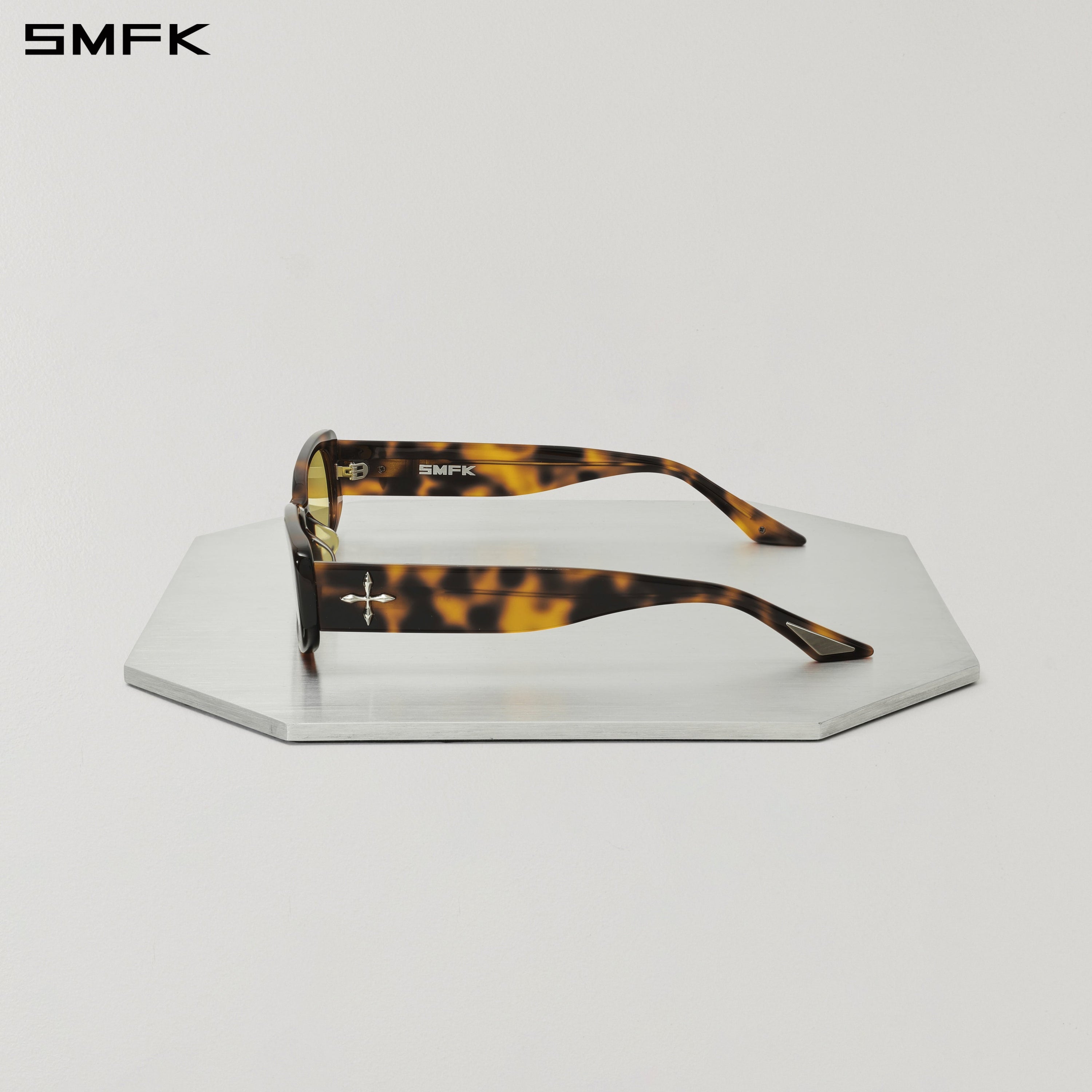 FUTURE STREAMLINE SLIM SUNGLASSES LEOPARD PRINT