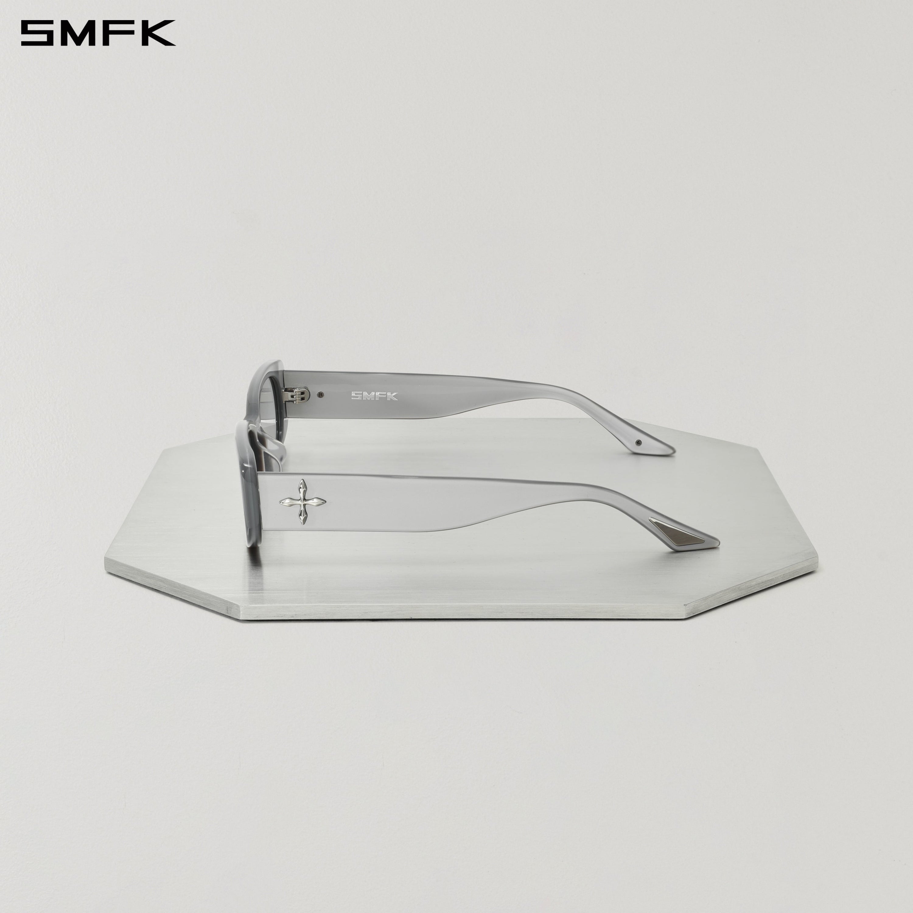 FUTURE STREAMLINE SLIM SUNGLASSES SPACE SLIVER