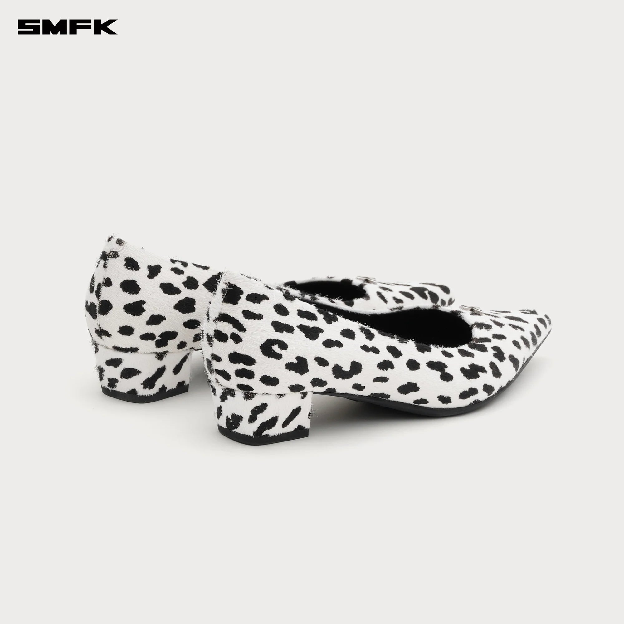 COMPASS RIVET CLASSIC FUR HIGH-HEELS IN WHITE