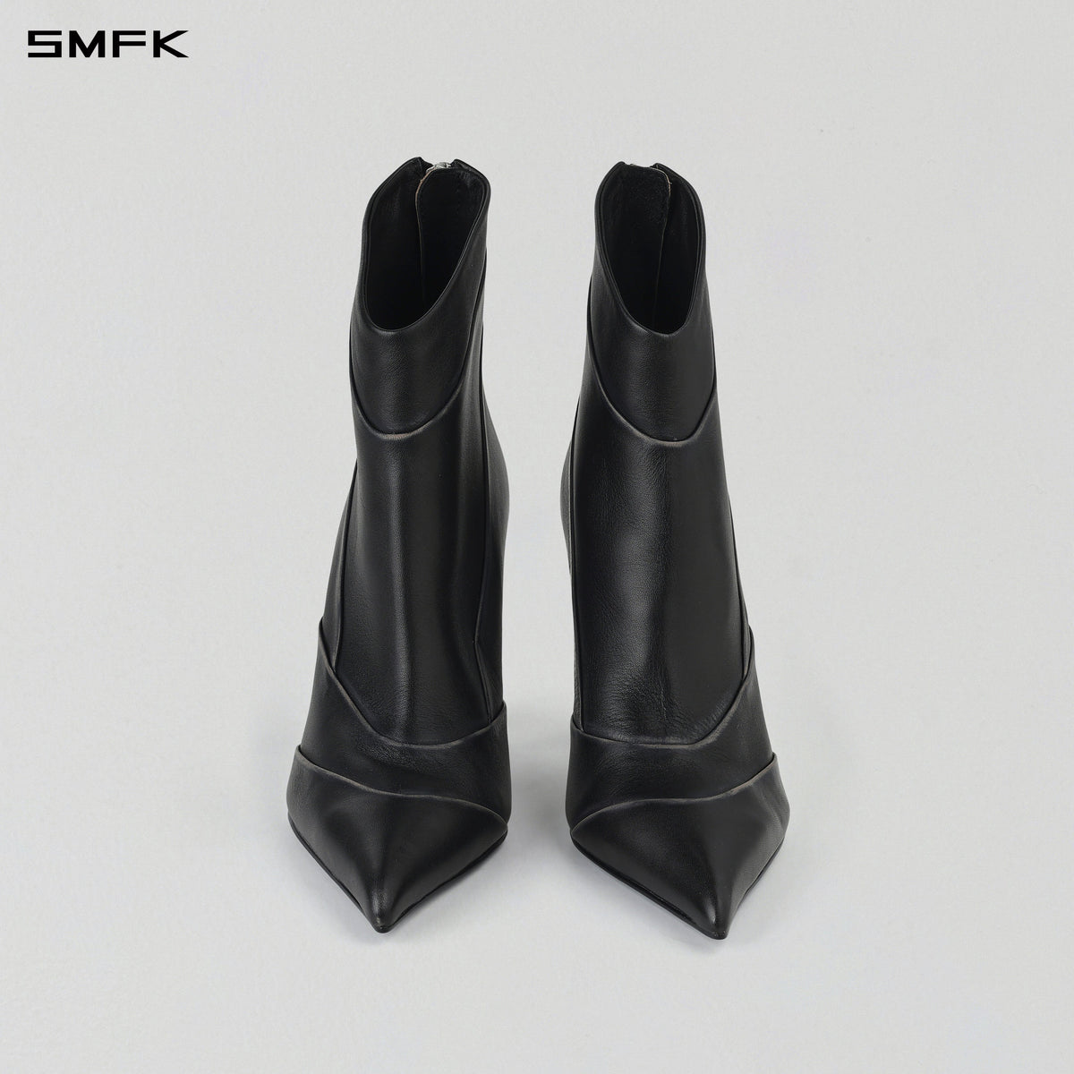 MAGIC SPEED SHORT HIGH-HEELED BOOTS/HAND BURNISHED CALF GRAPHITE