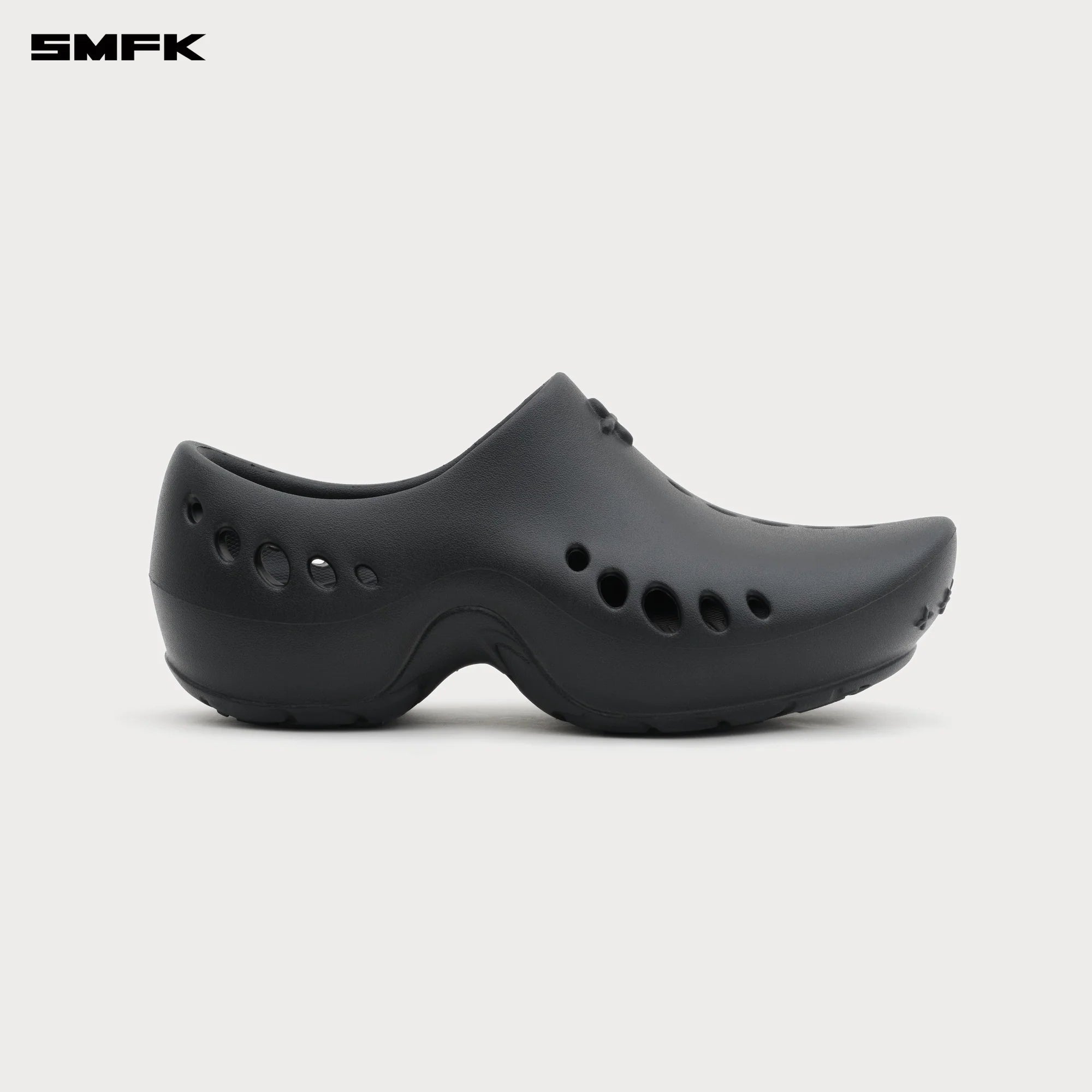 FUTURE RIPPLE INTEGRATED SANDAL BLACK