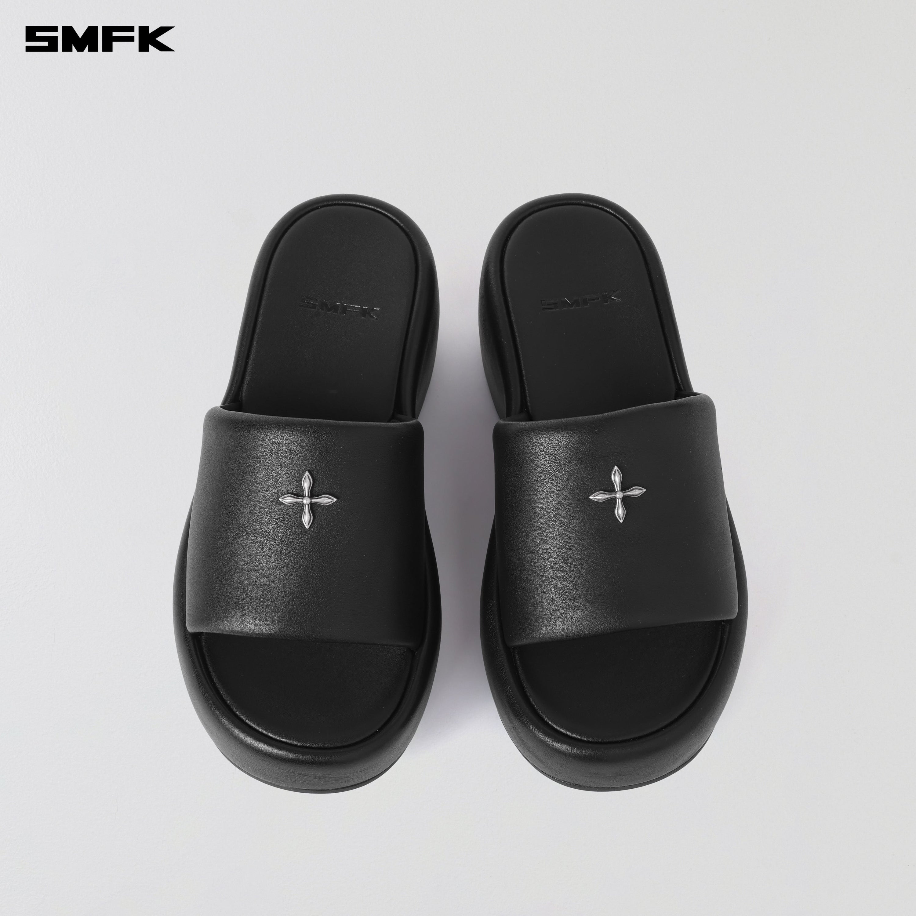 COMPASS STABLE HIGH LEATHER SLIPPER  WILD BLACK