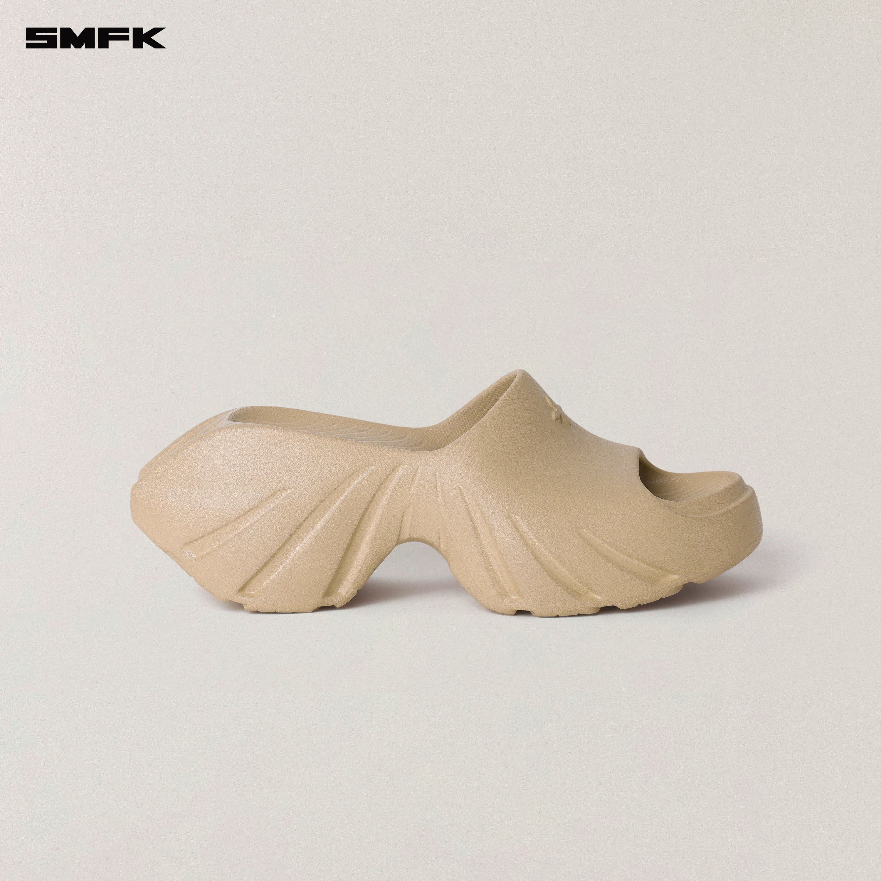 FUTURE MIRAGE HIGH SLIPPER SAND