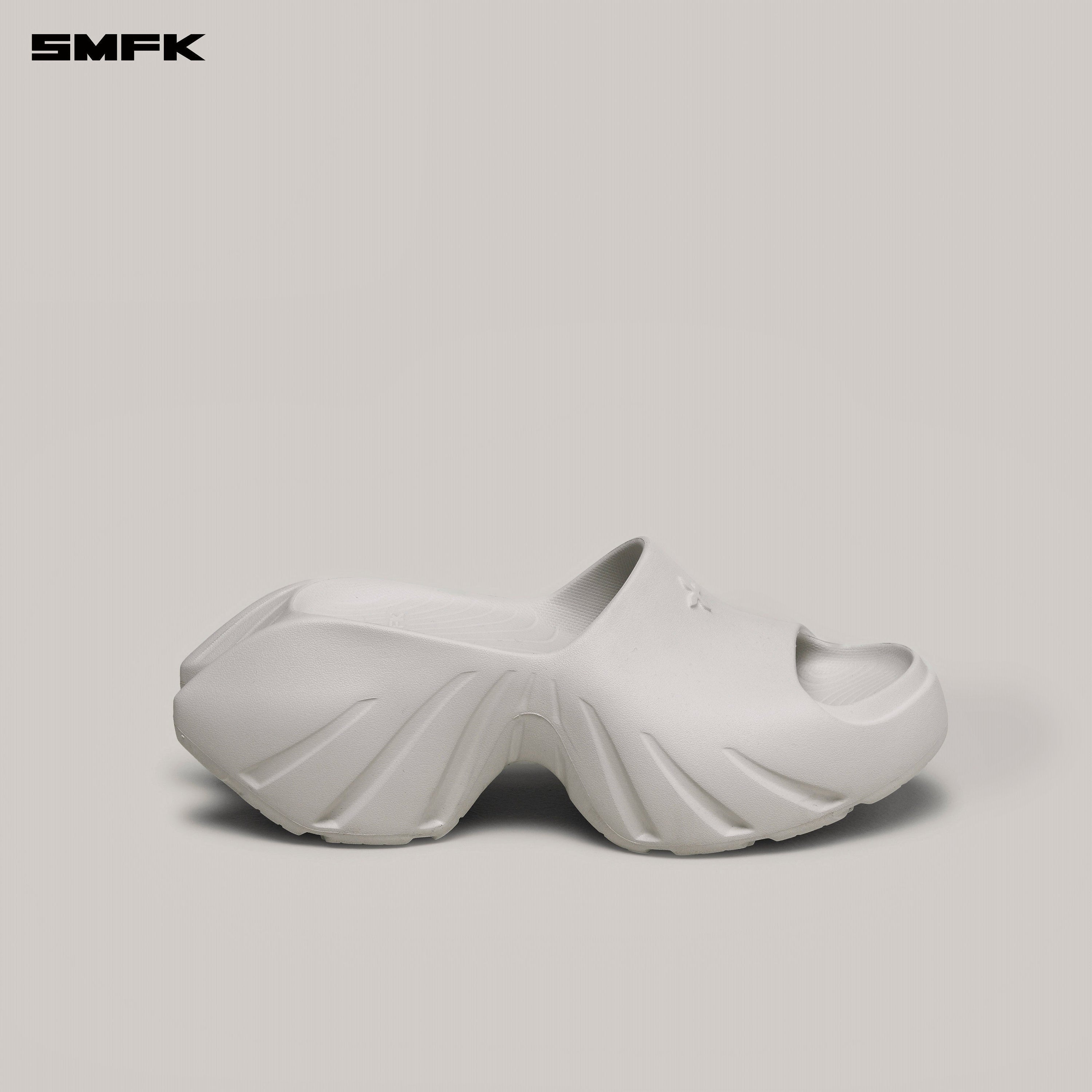 FUTURE MIRAGE HIGH SLIPPER SNOW MOUNTAIN