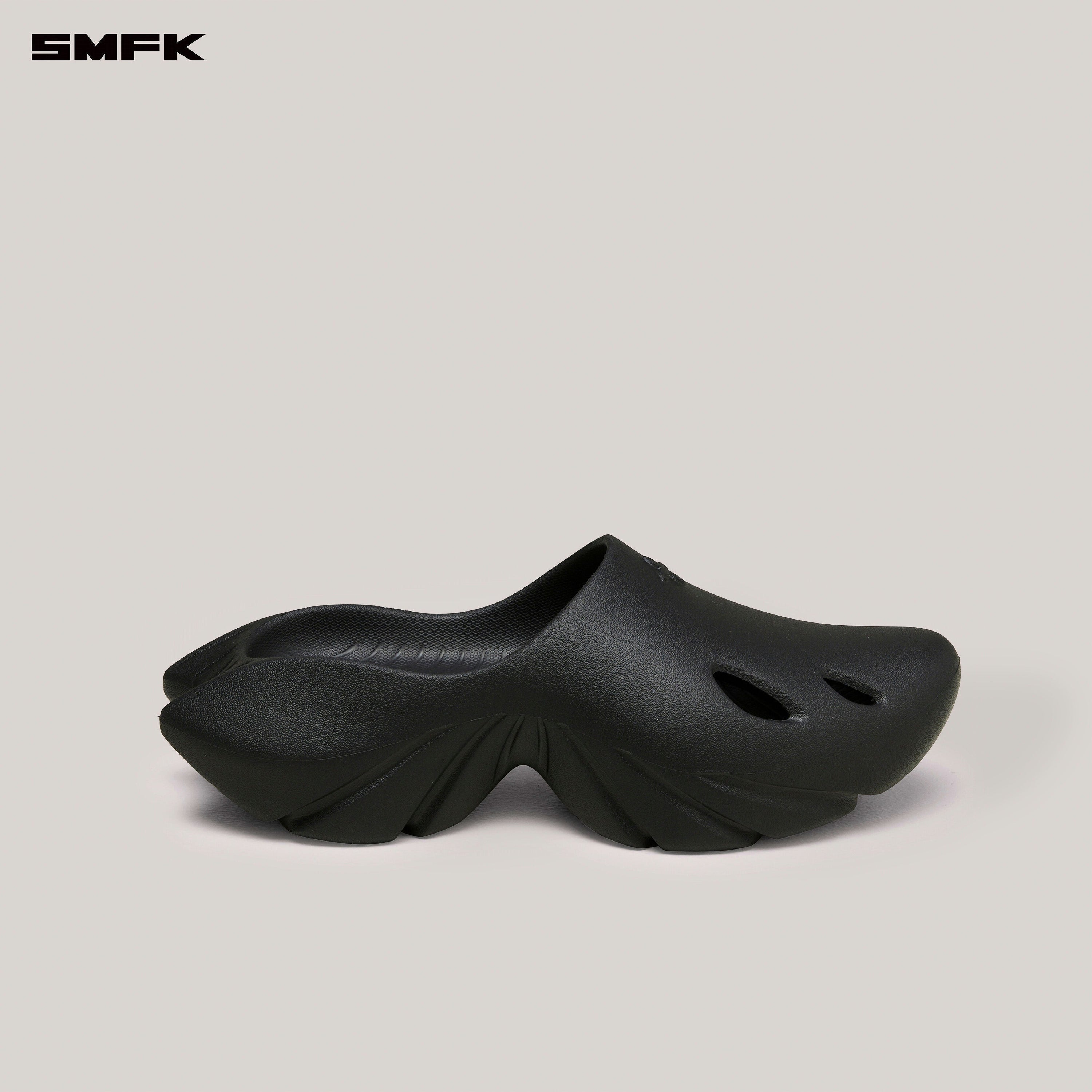 FUTURE MIRAGE FLAT SLIPPER GRAPHITE
