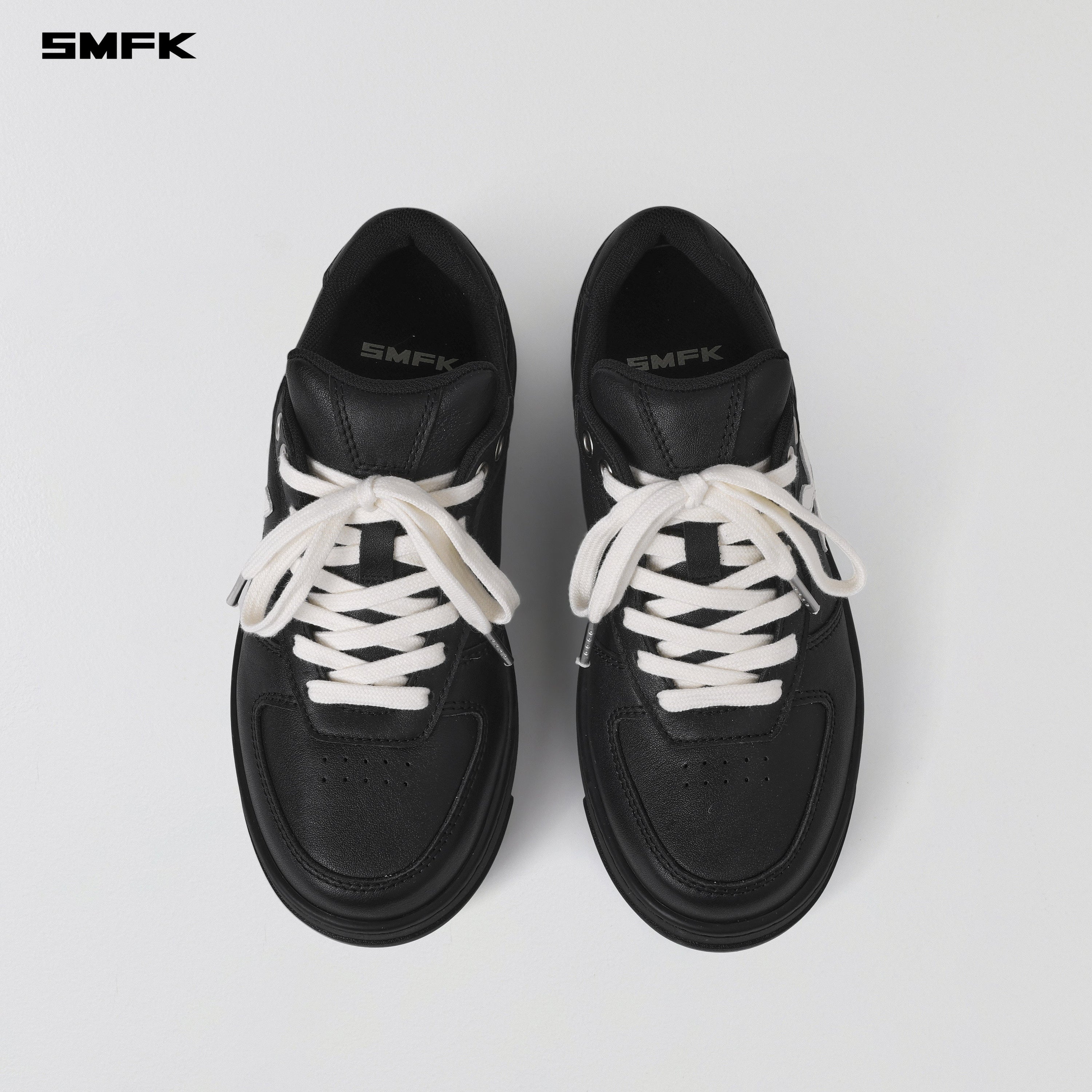 COMPASS MODE-T LEATHER MULTI SNEAKER WILD BLACK