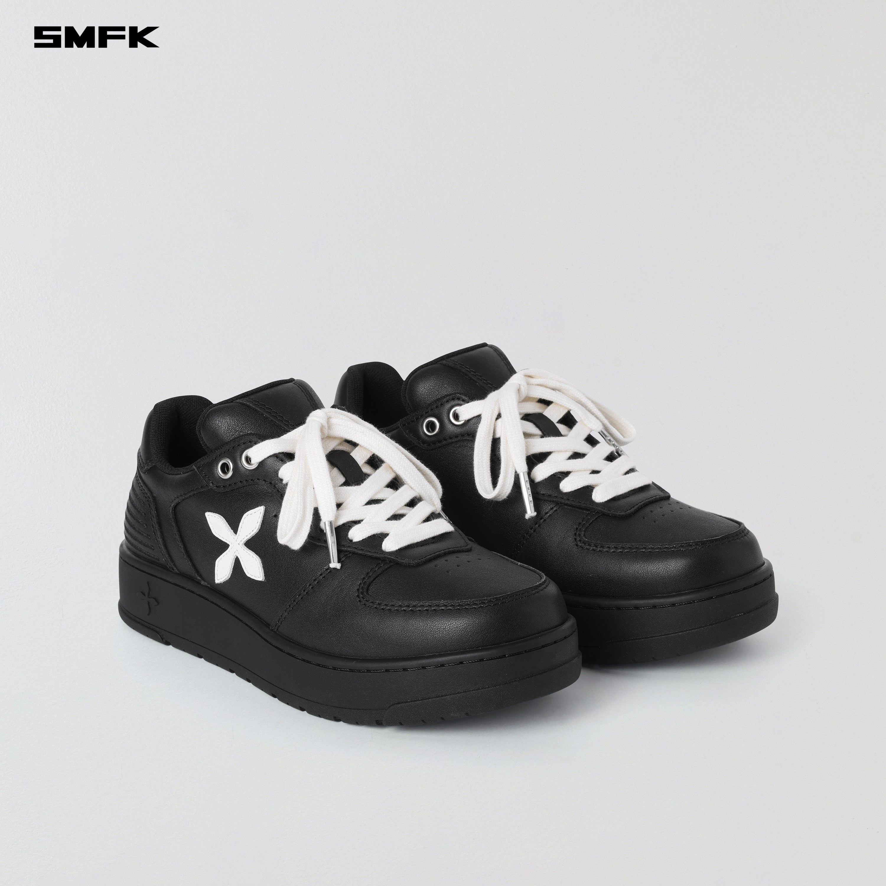 COMPASS MODE-T LEATHER MULTI SNEAKER WILD BLACK