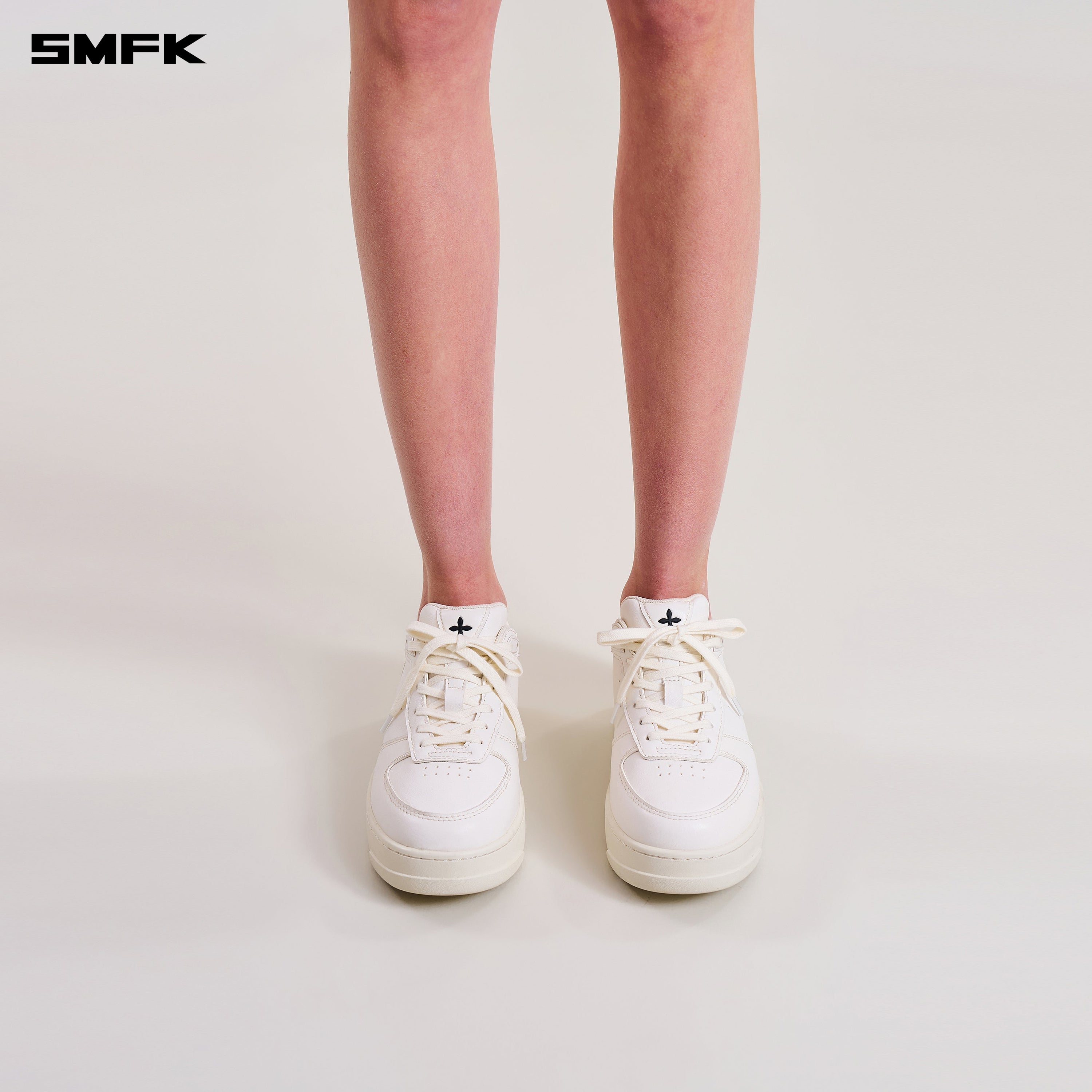 COMPASS MODE-T LEATHER SNEAKER CLOUD WHITE
