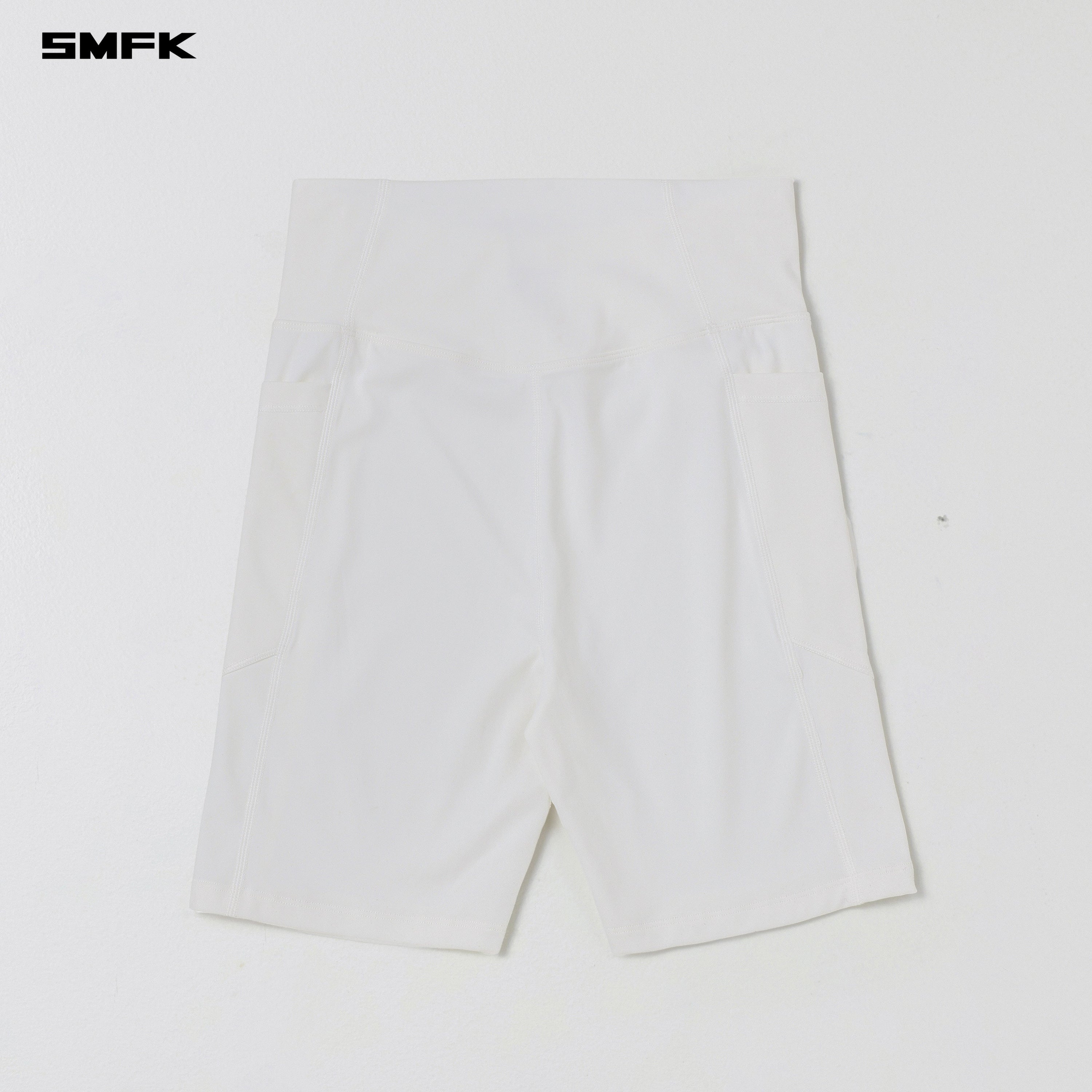 FOCUS GYM RUNNER SHORTS/Lycra Nylon CLOUD WHITE