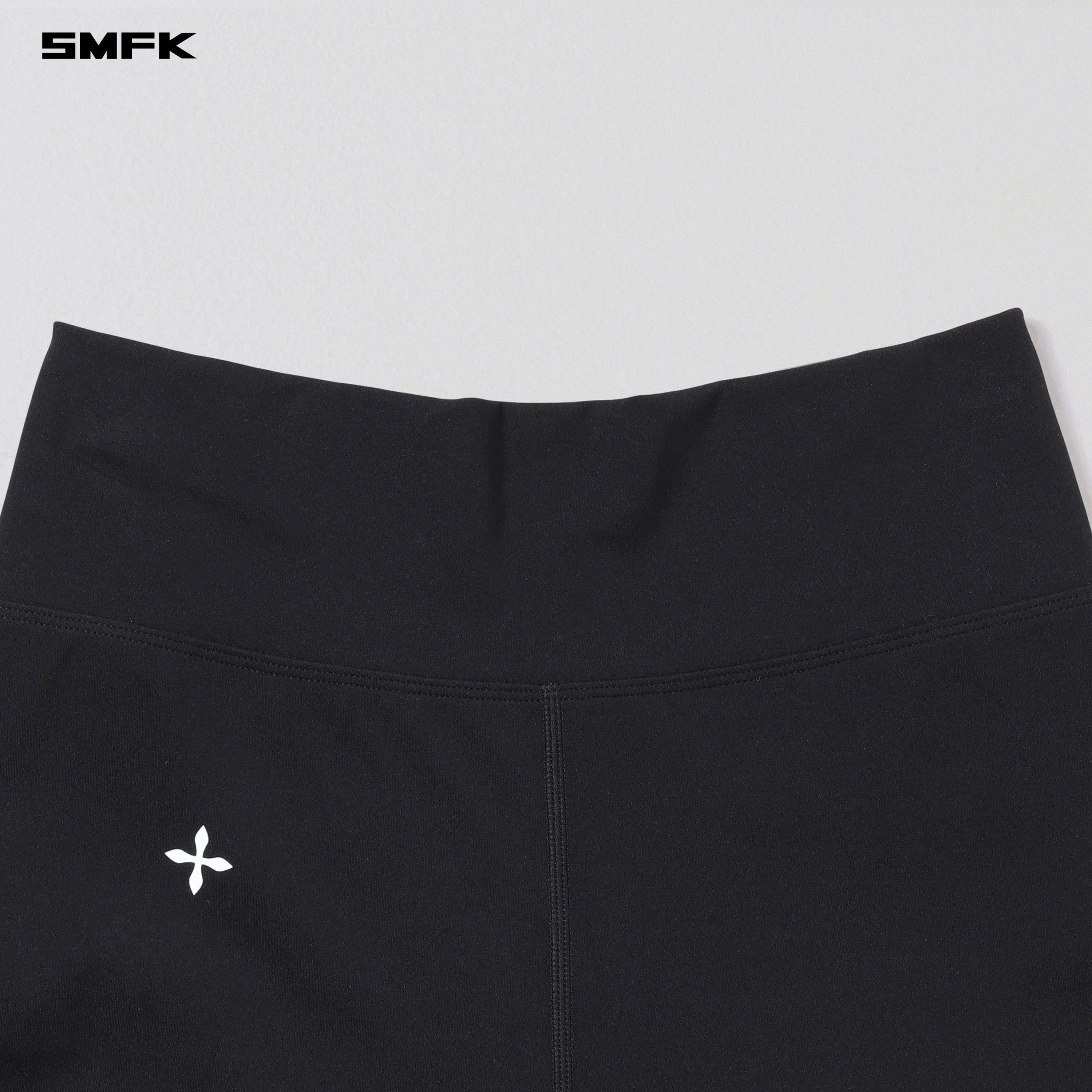FOCUS GYM HIGH WAIST SHORTS/Lycra Nylon WILD BLACK