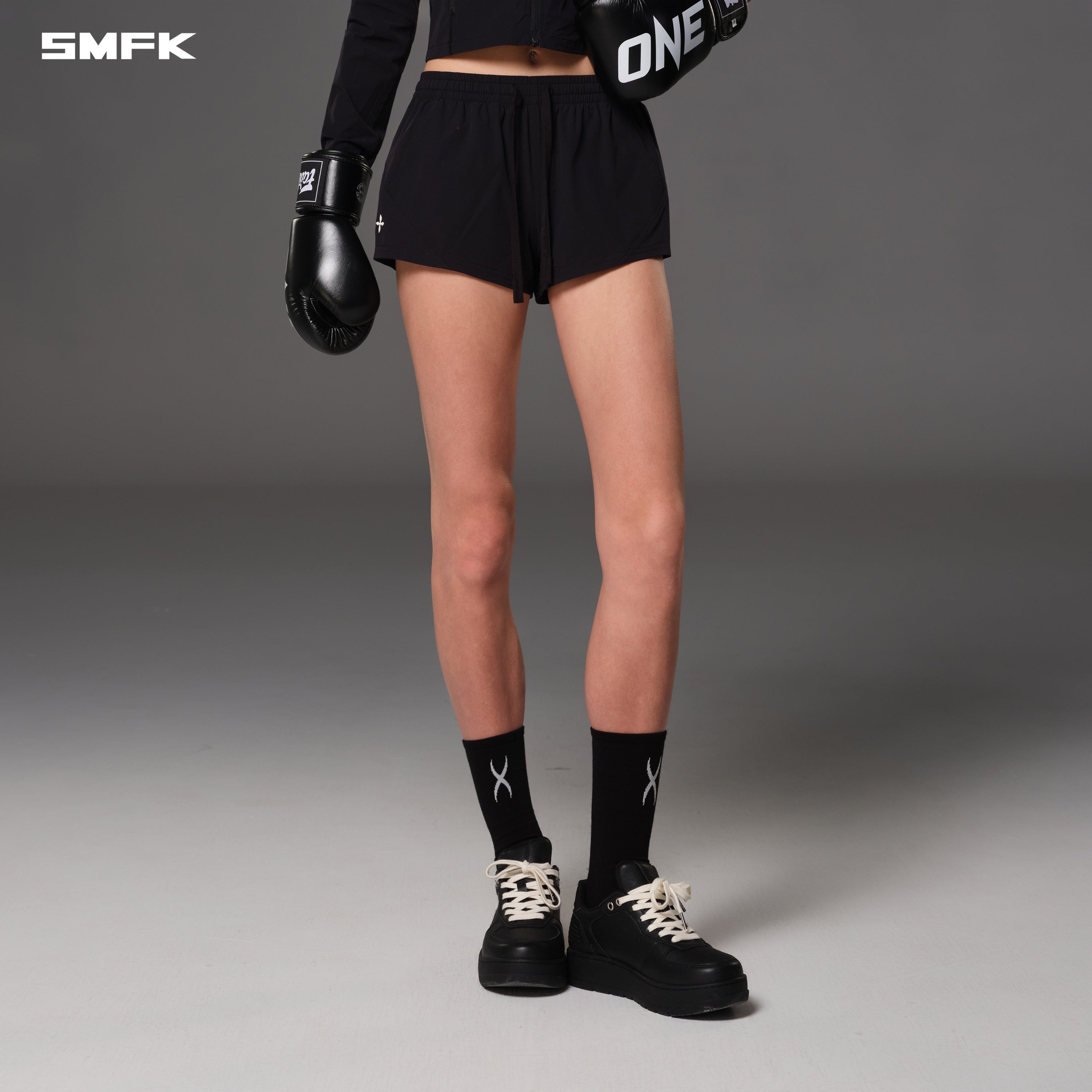 FOCUS OD SLIM SHORTS/E-Nylon WILD BLACK