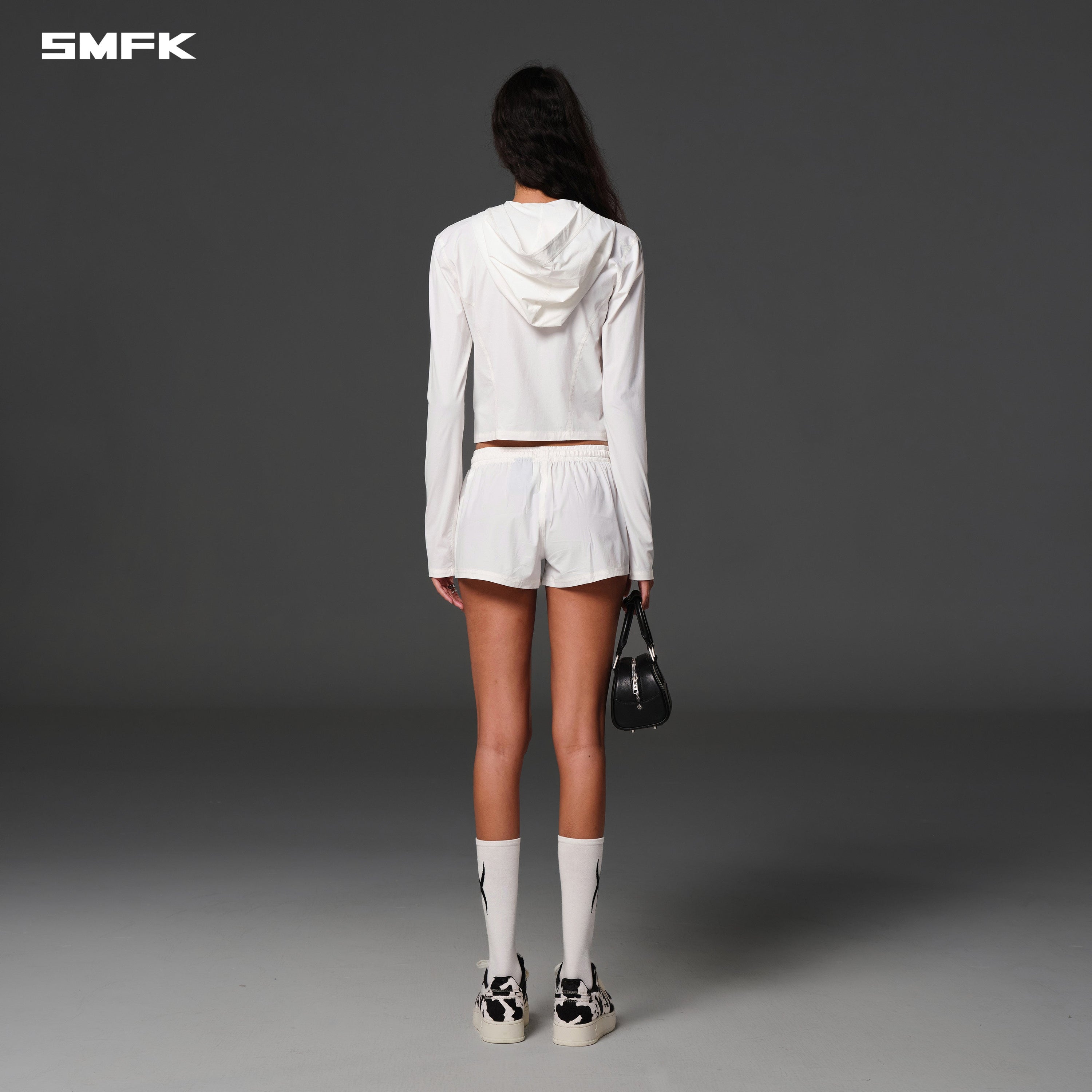 FOCUS OD SLIM SHORTS/E-Nylon CLOUD WHITE