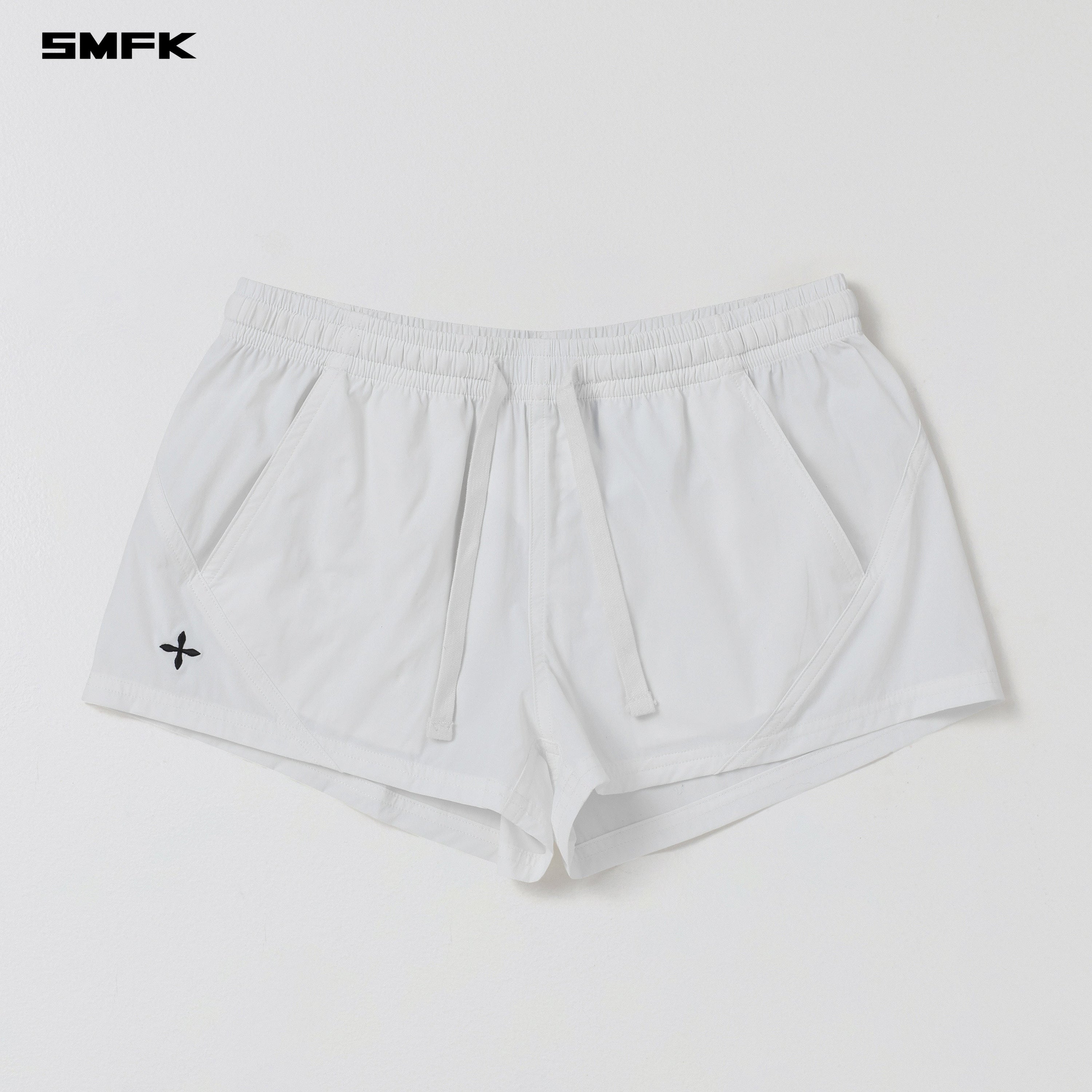 FOCUS OD SLIM SHORTS/E-Nylon CLOUD WHITE