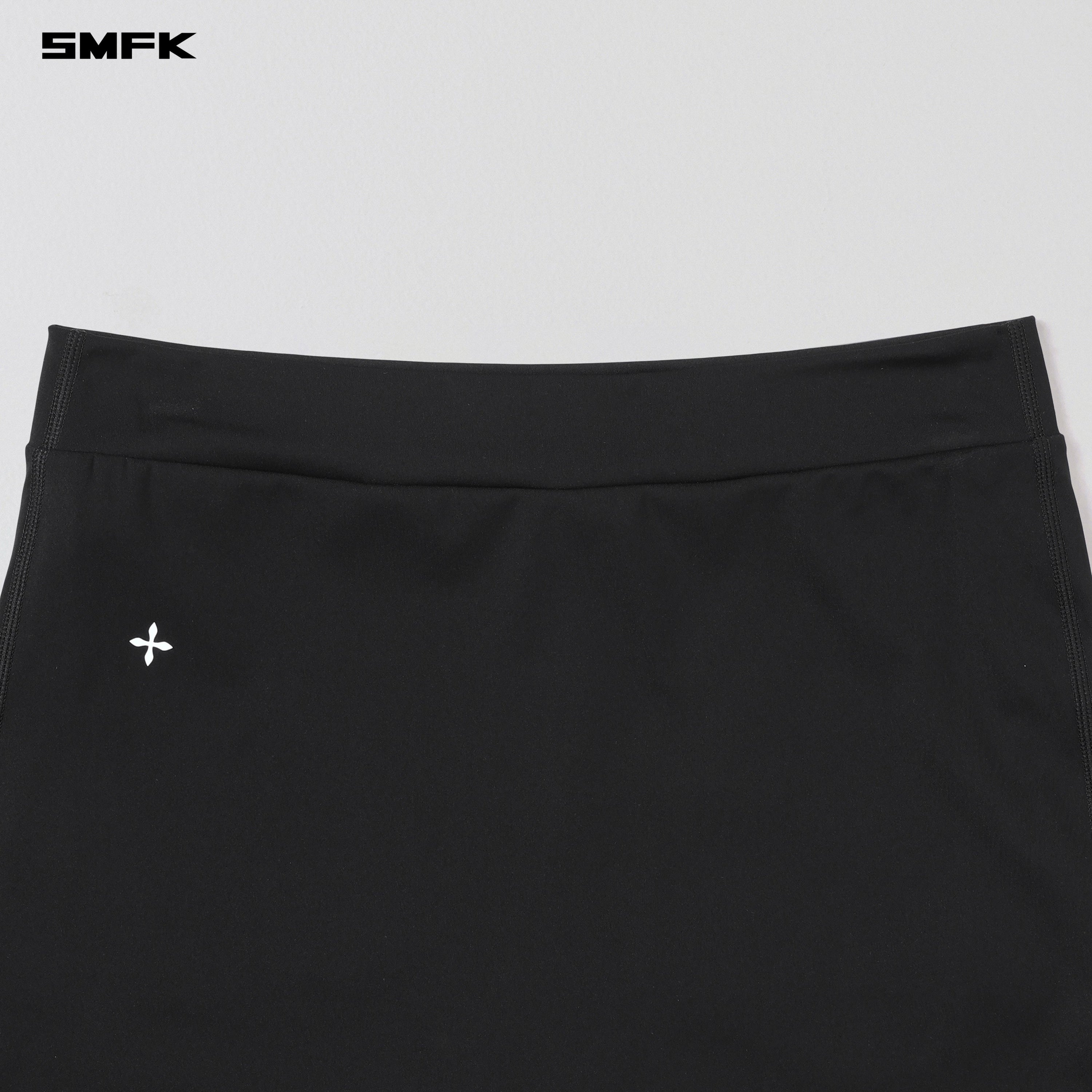 FOCUS GYM SKIRT/Lycra Nylon WILD BLACK