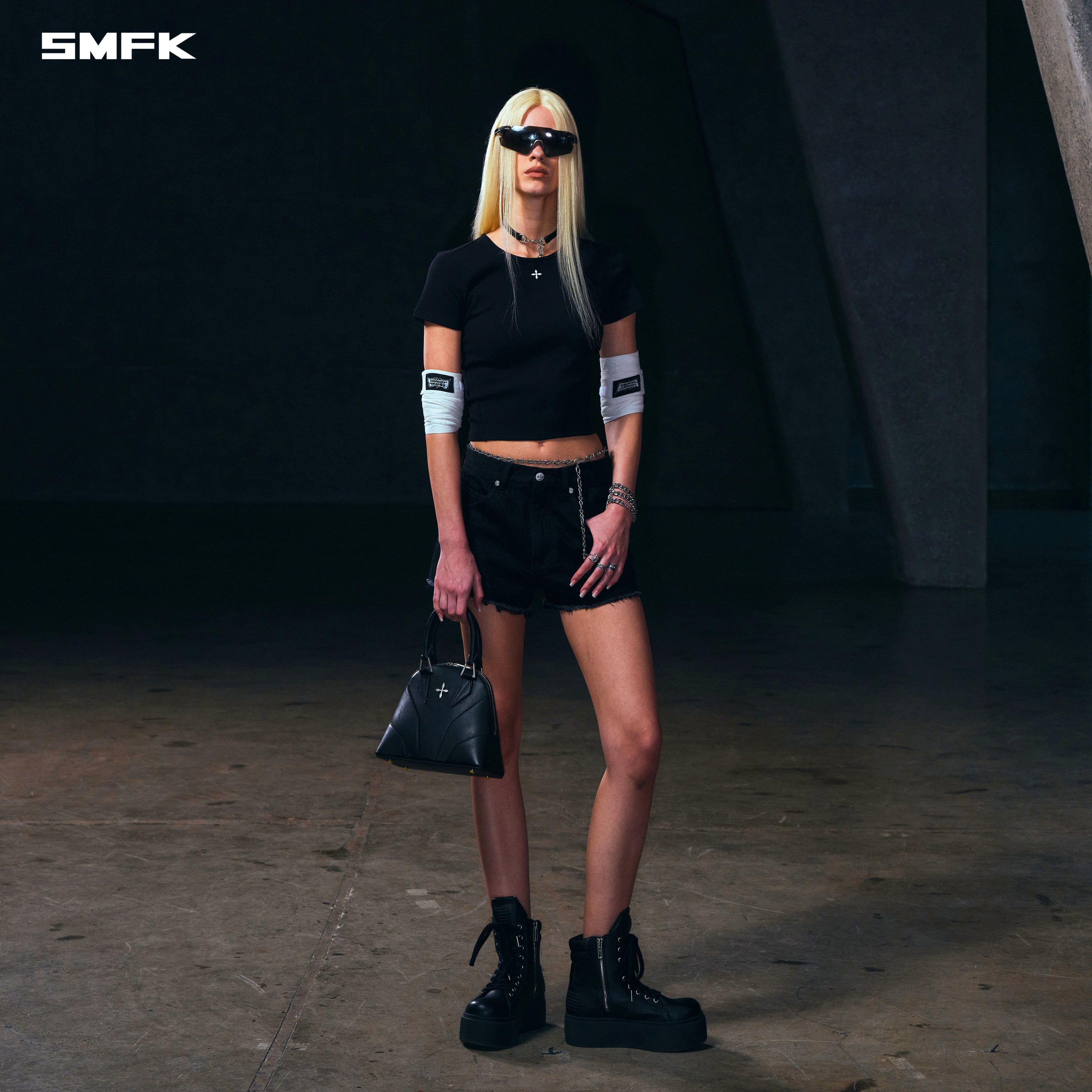 POISE SPORTS LINES TEE / COTTON WILD BLACK