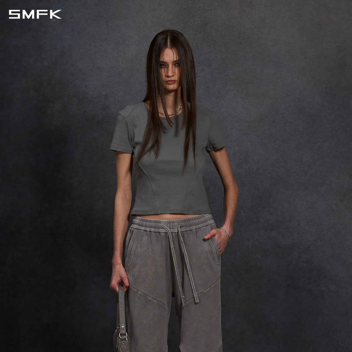 POISE SPORTS LINES TEE / COMBED COTTON+LYCRA STORM GREY
