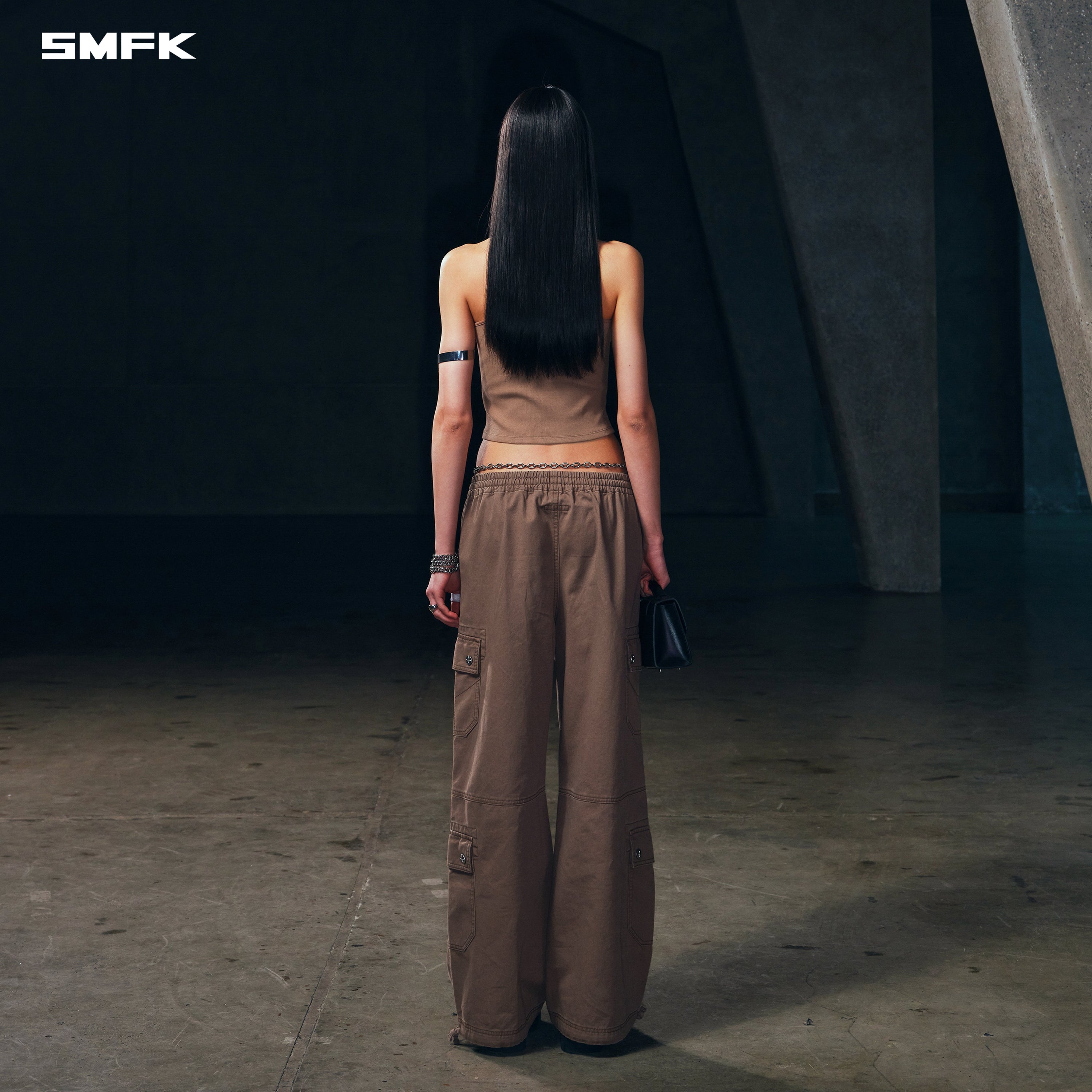 POISE X-NECK TANK / COTTON WILD BROWN