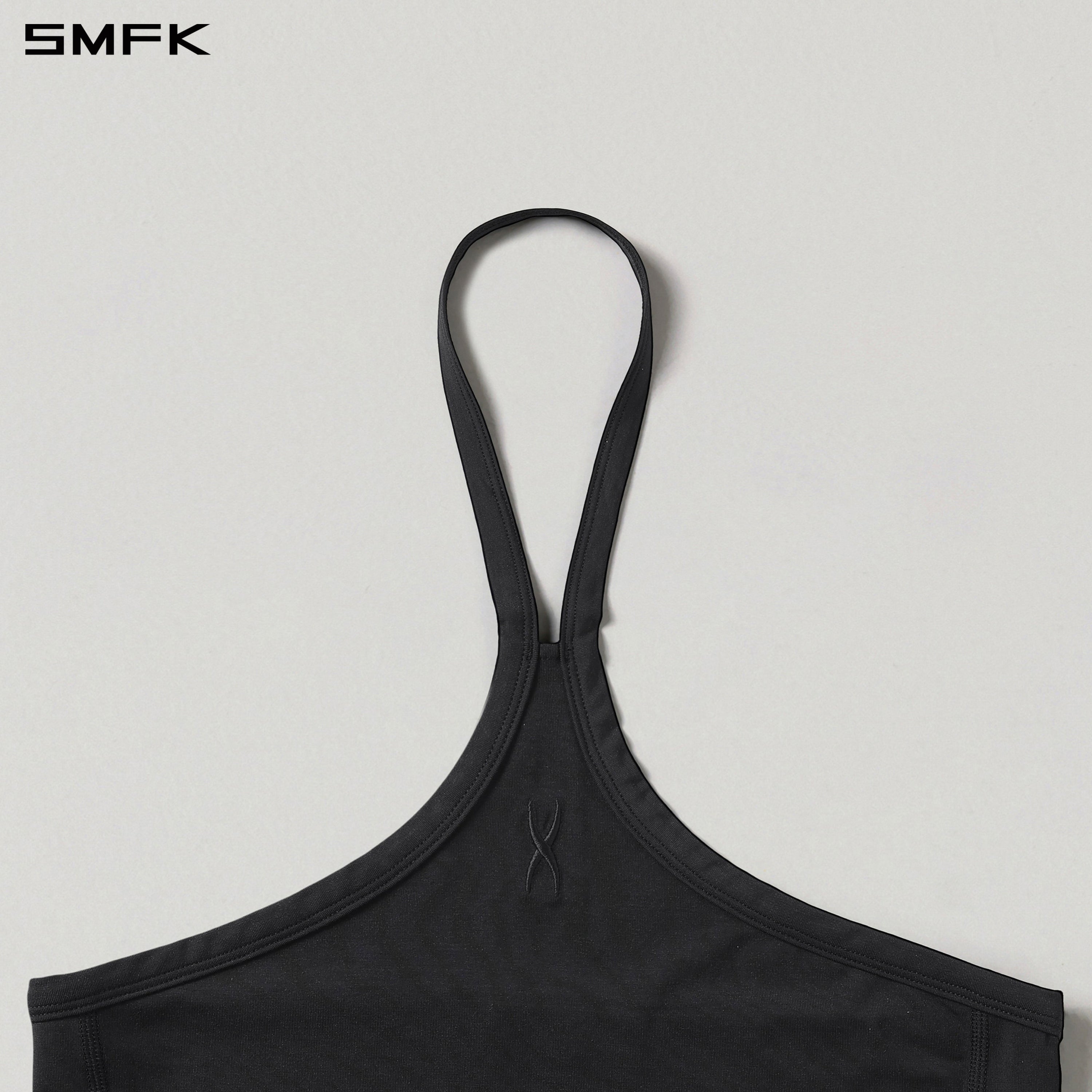 MIRAGE SIREN CIRCLE CAMISOLE/LENZING MODAL+SILK WILD BLACK
