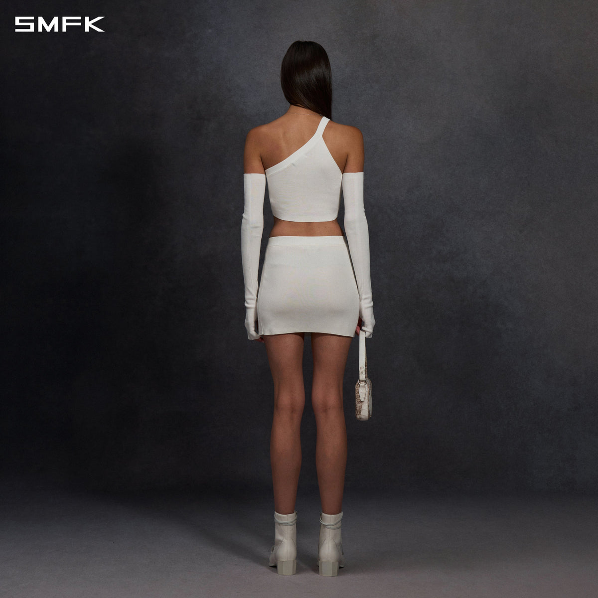 MYTH SIREN ONE-SHOULDER EVENING KNIT VEST/LENZING TENCEL+SILK+COTTON CLOUD WHITE