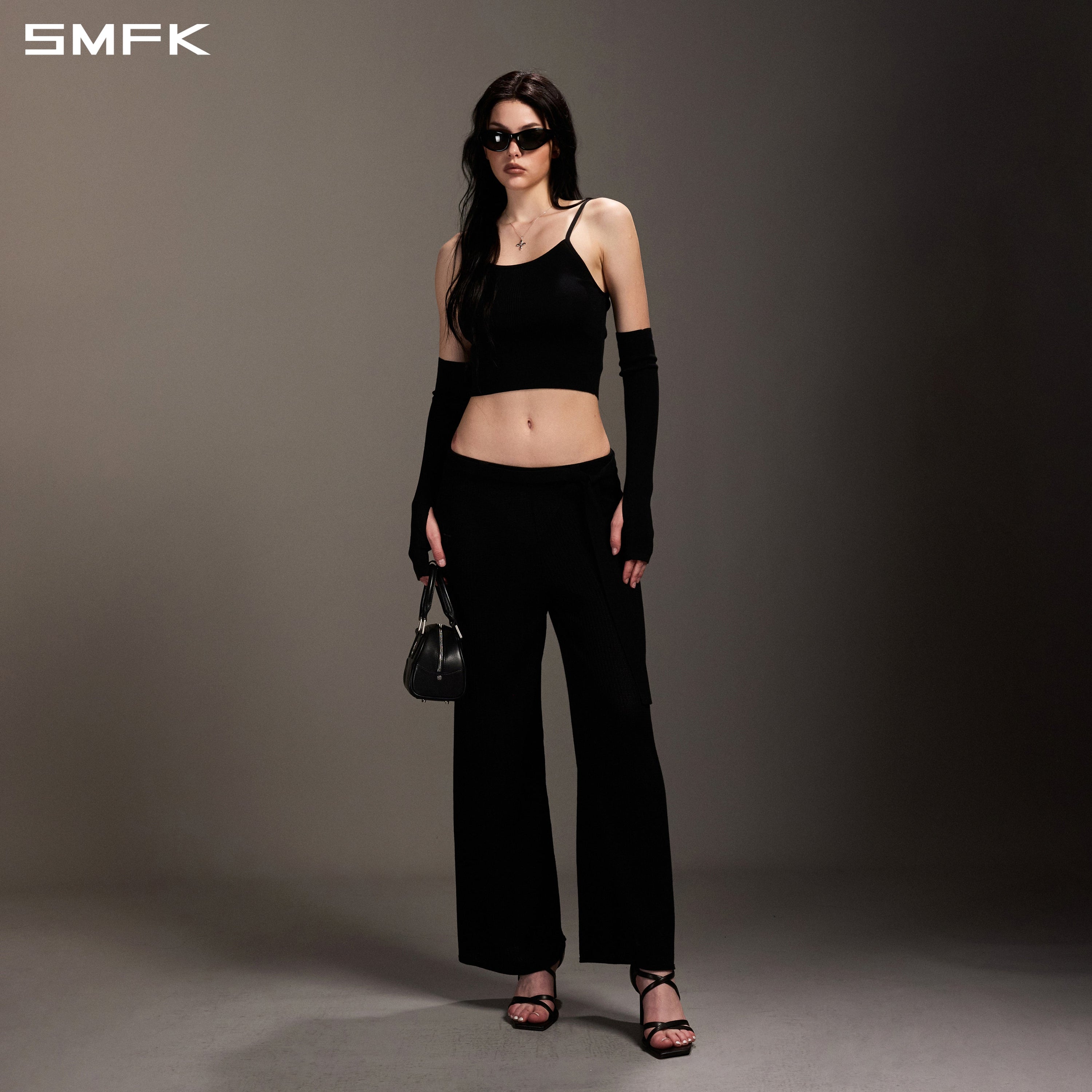 MYTH SEER SLIM KNIT CAMISOLE/TENCEL+SILK WILD BLACK