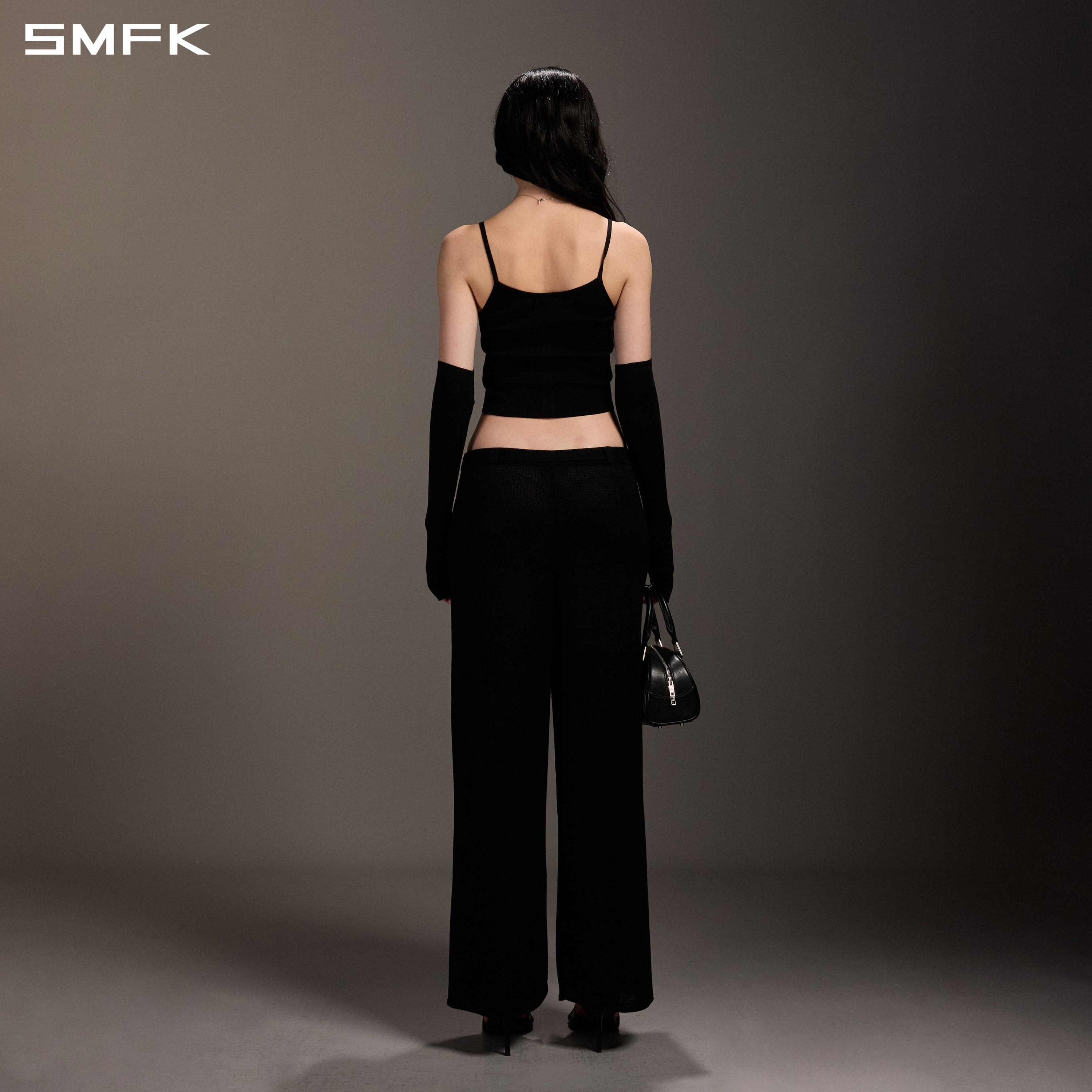 MYTH SEER SLIM KNIT CAMISOLE/TENCEL+SILK WILD BLACK