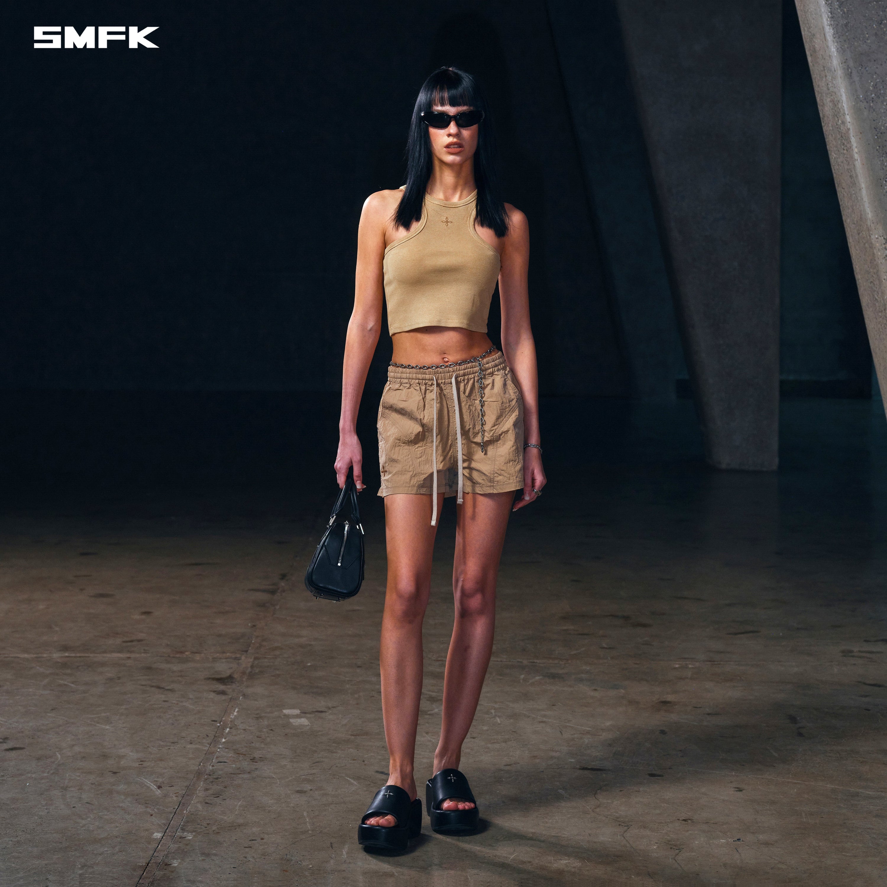 VINTAGE STORM FADE GYM TANK/FADE DYE VANISH SAND