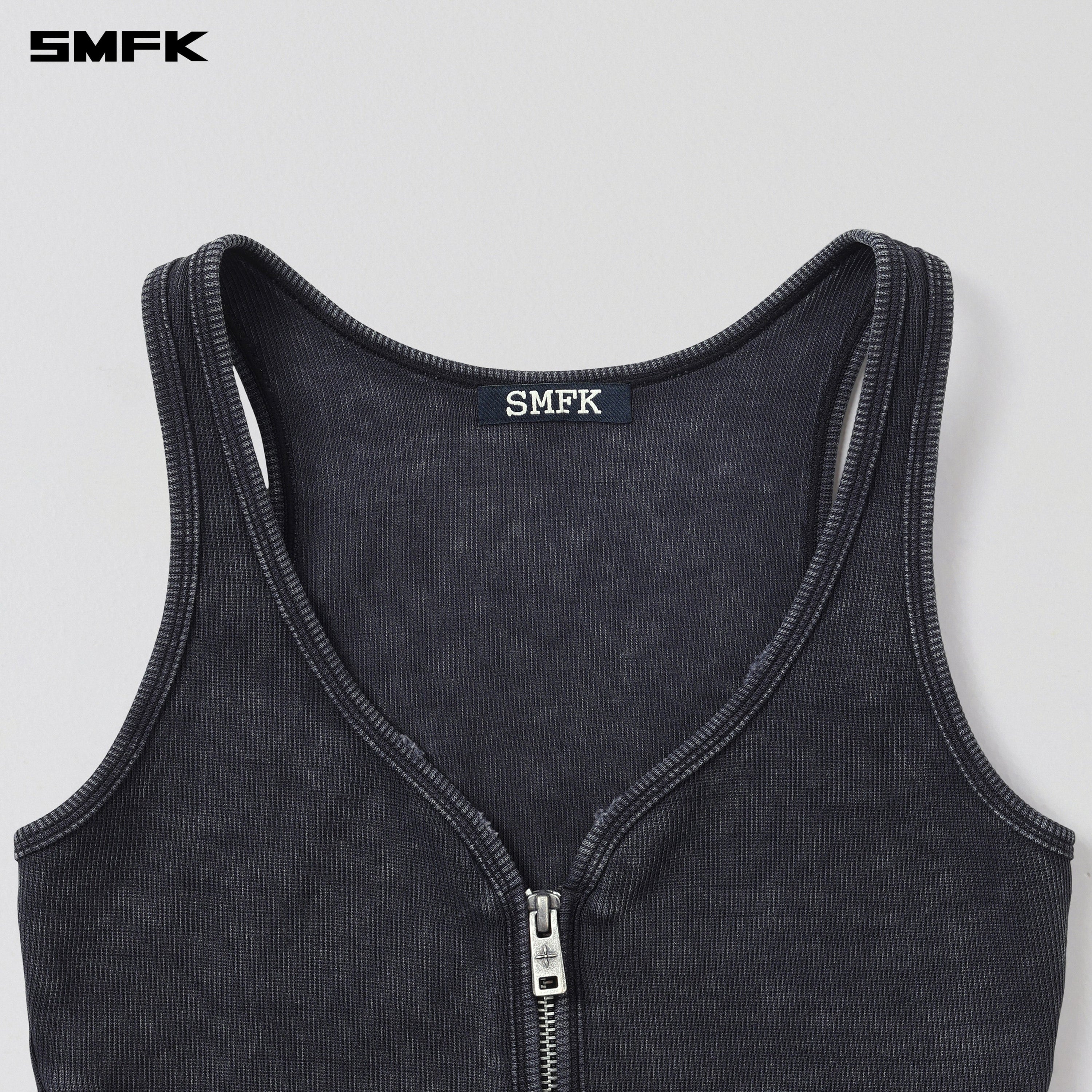 VINTAGE ROVE ZIP TANK/FADE DYE VANISH BLACK