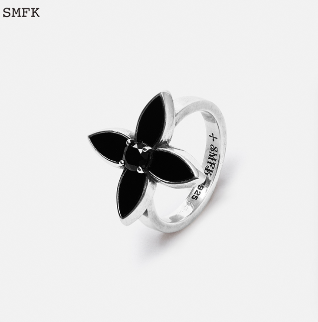 SMFK SILENCE CROSS FLOWER RING  JRS01B