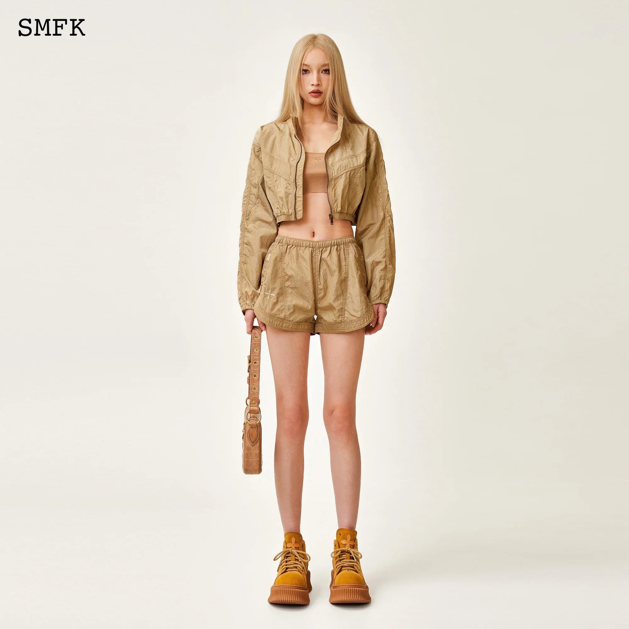 SMFK ANCIENT MYTH VIPER JOGGING SHORTS IN GOLD
