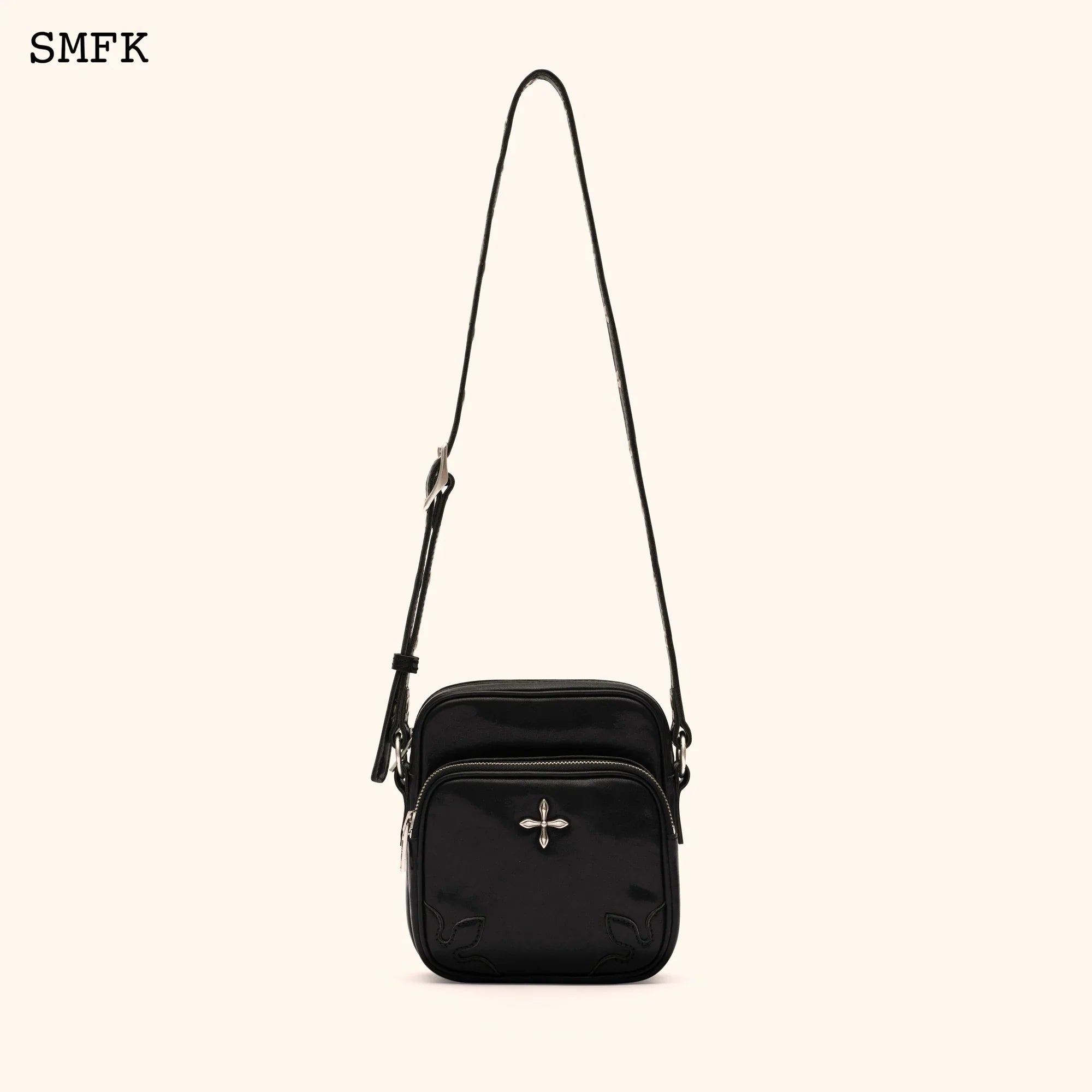 SMFK  COMPASS ADVENTURE VINTAGE CAMERA BAG IN BLACK (SMALL)