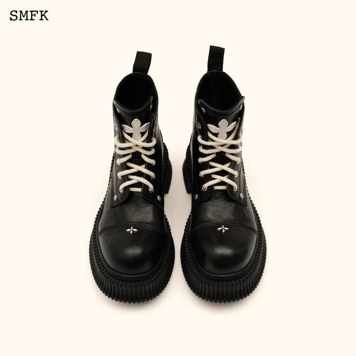 SMFK COMPASS CLASSIC DESERT BOOTS IN BLACK S0010B3