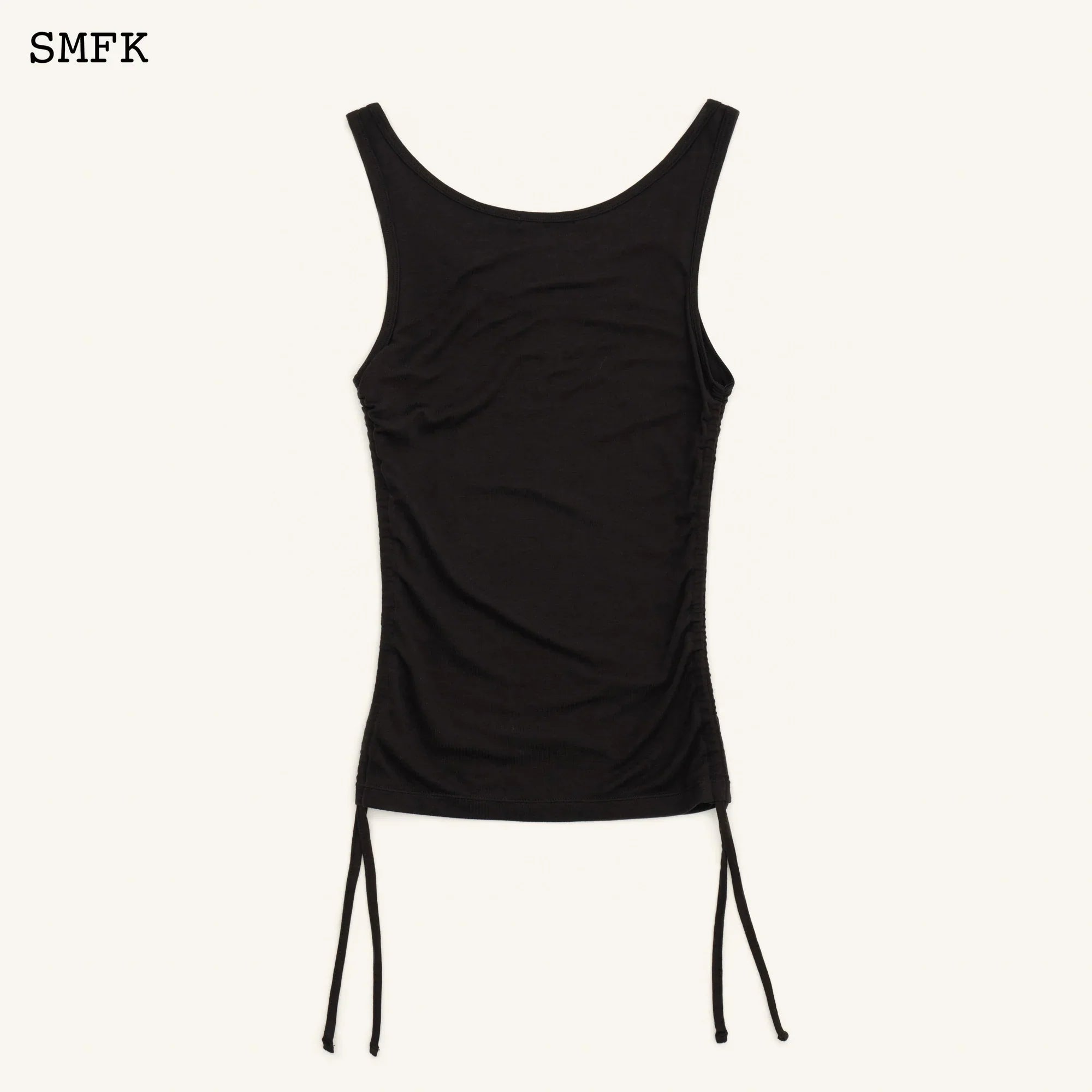COMPASS CLASSIC SHUTTER SPORTY VEST IN BLACK